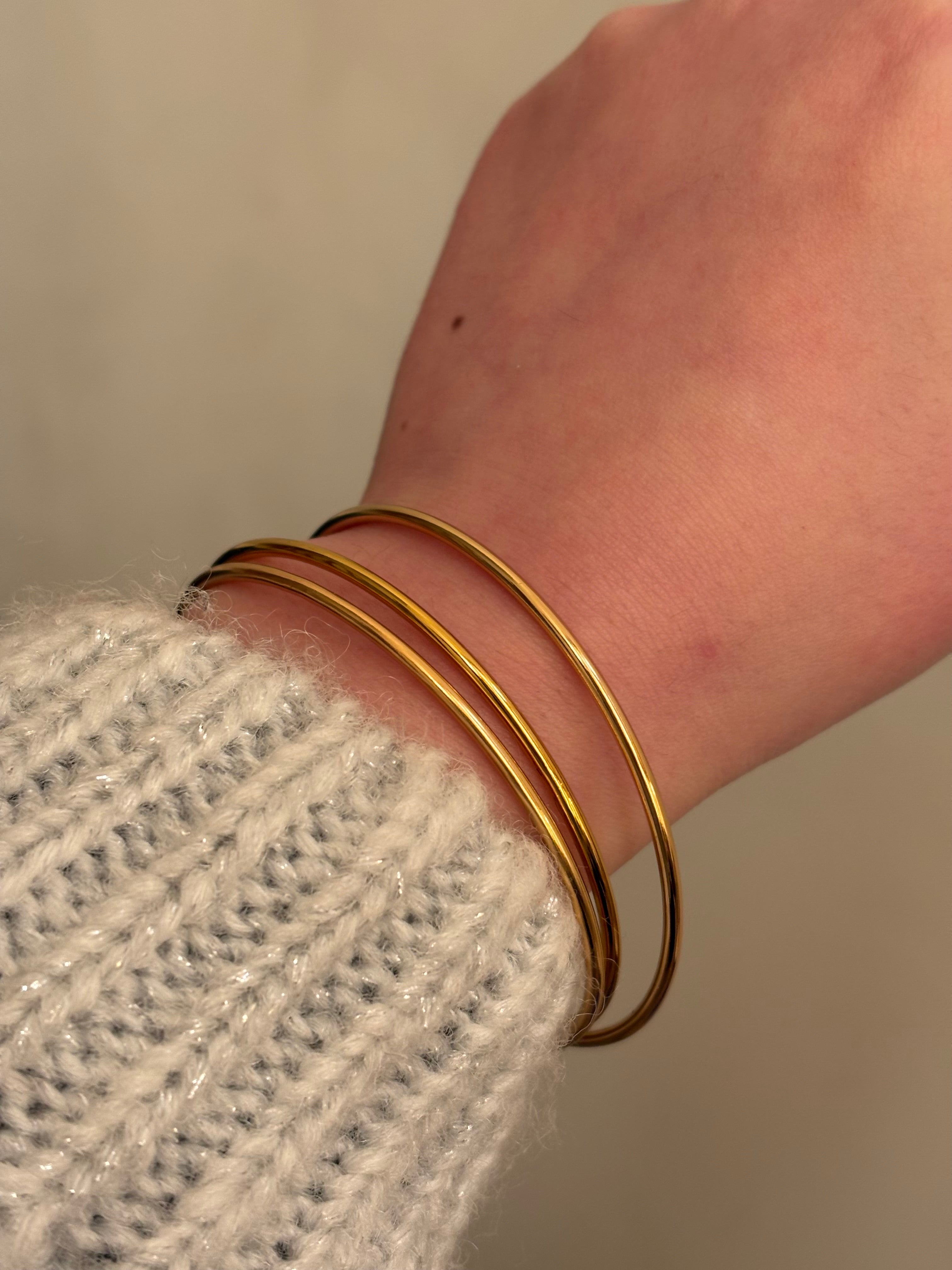 Sleek bangles