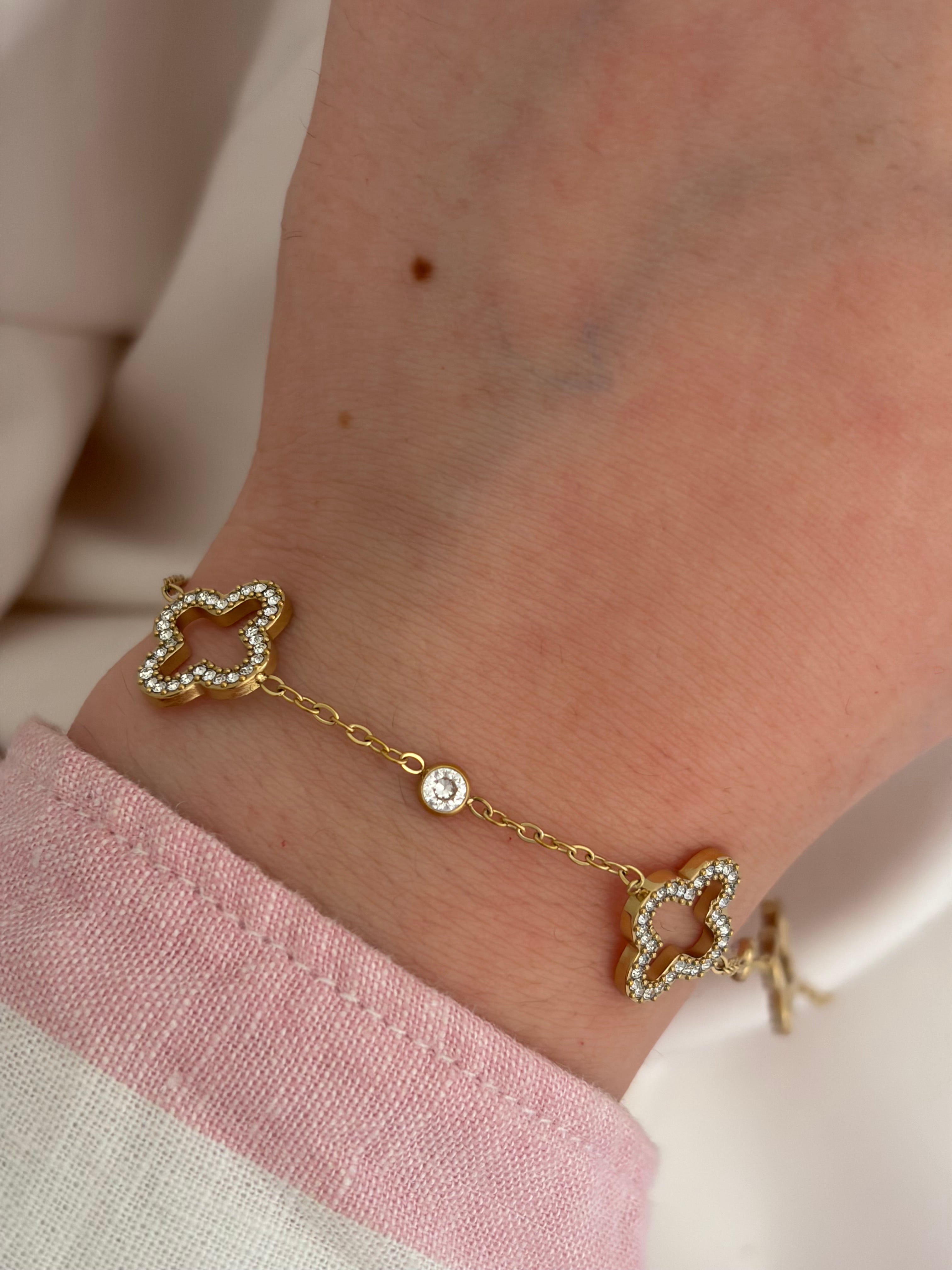 Cloves bracelet