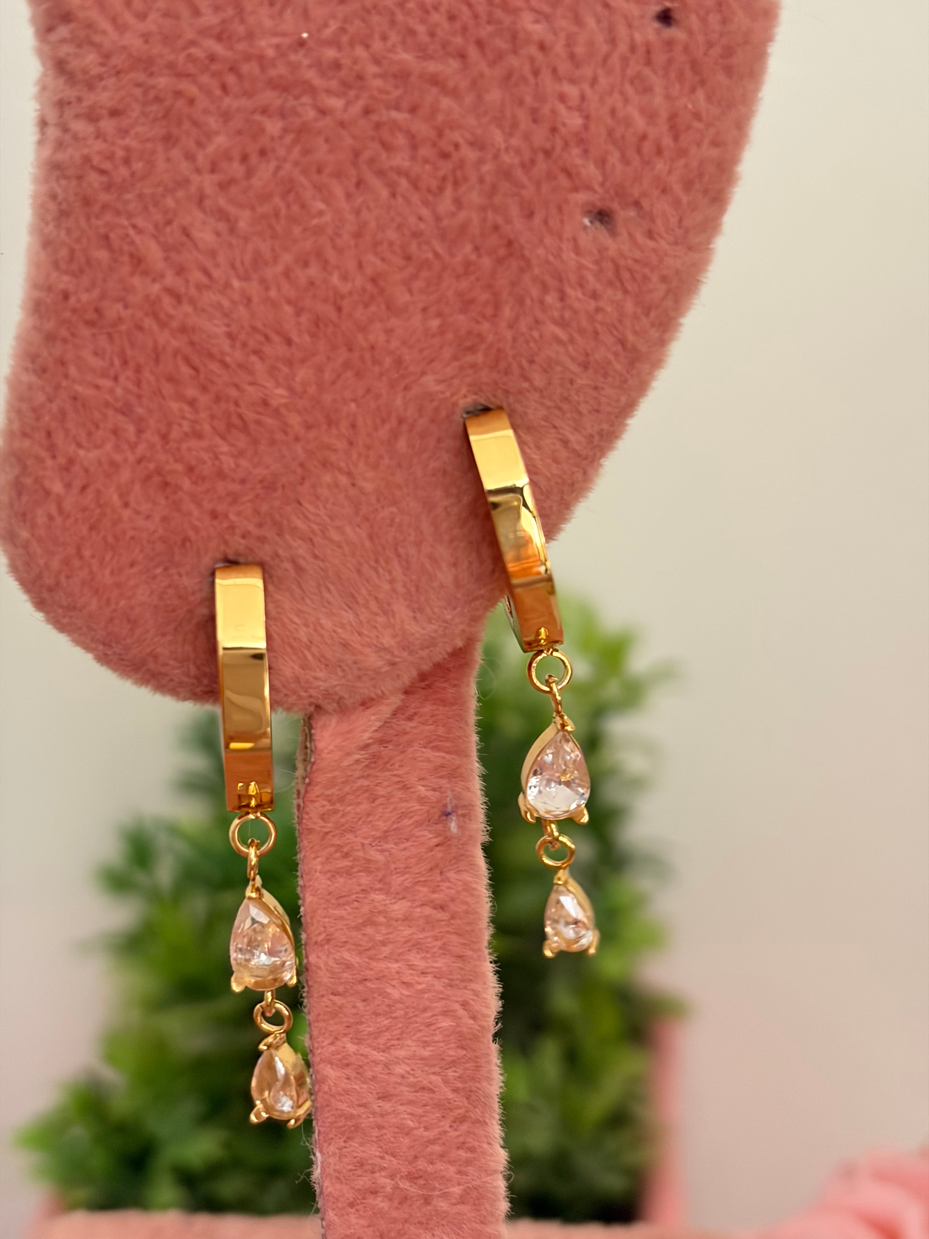 Pear earring