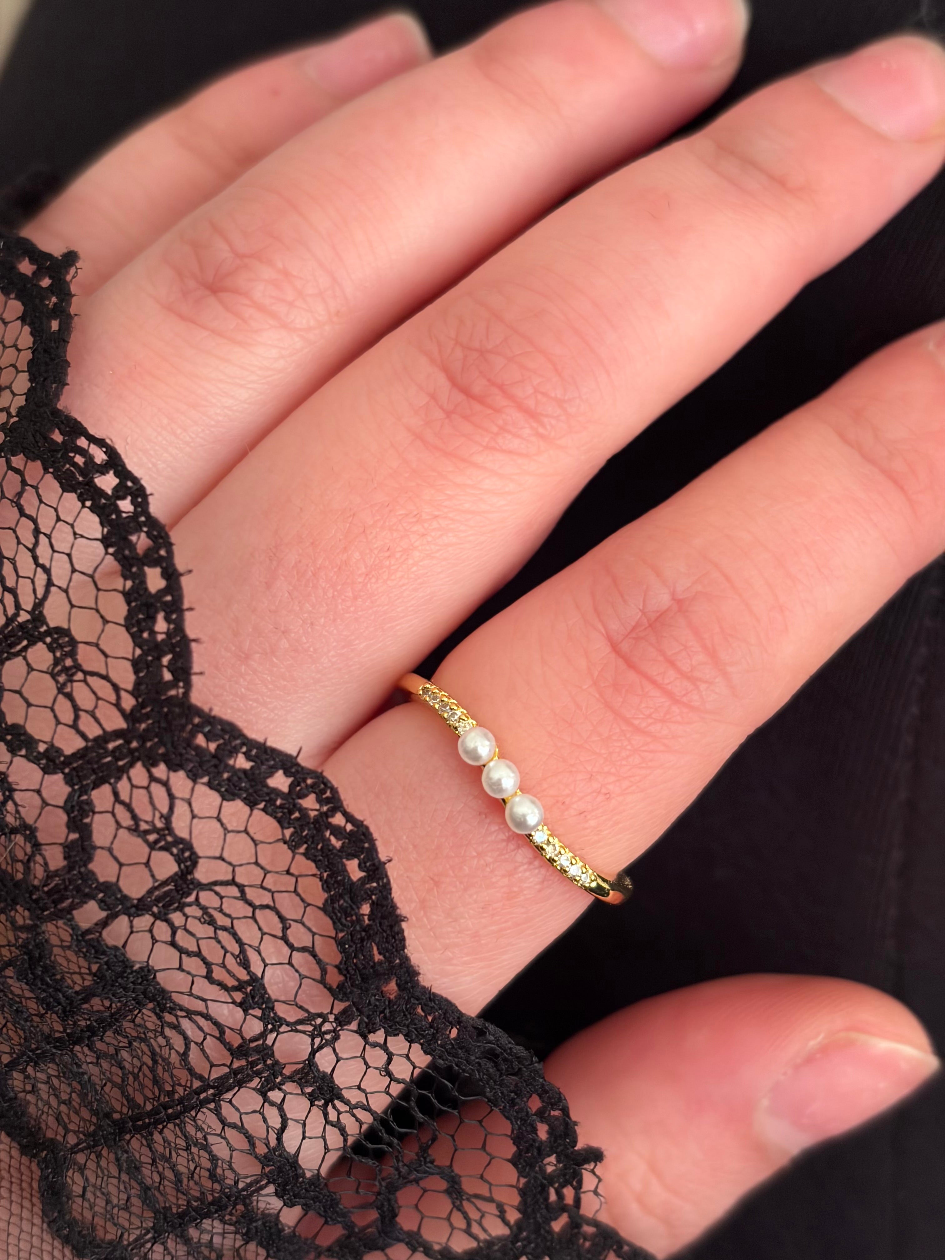 Pearl ring