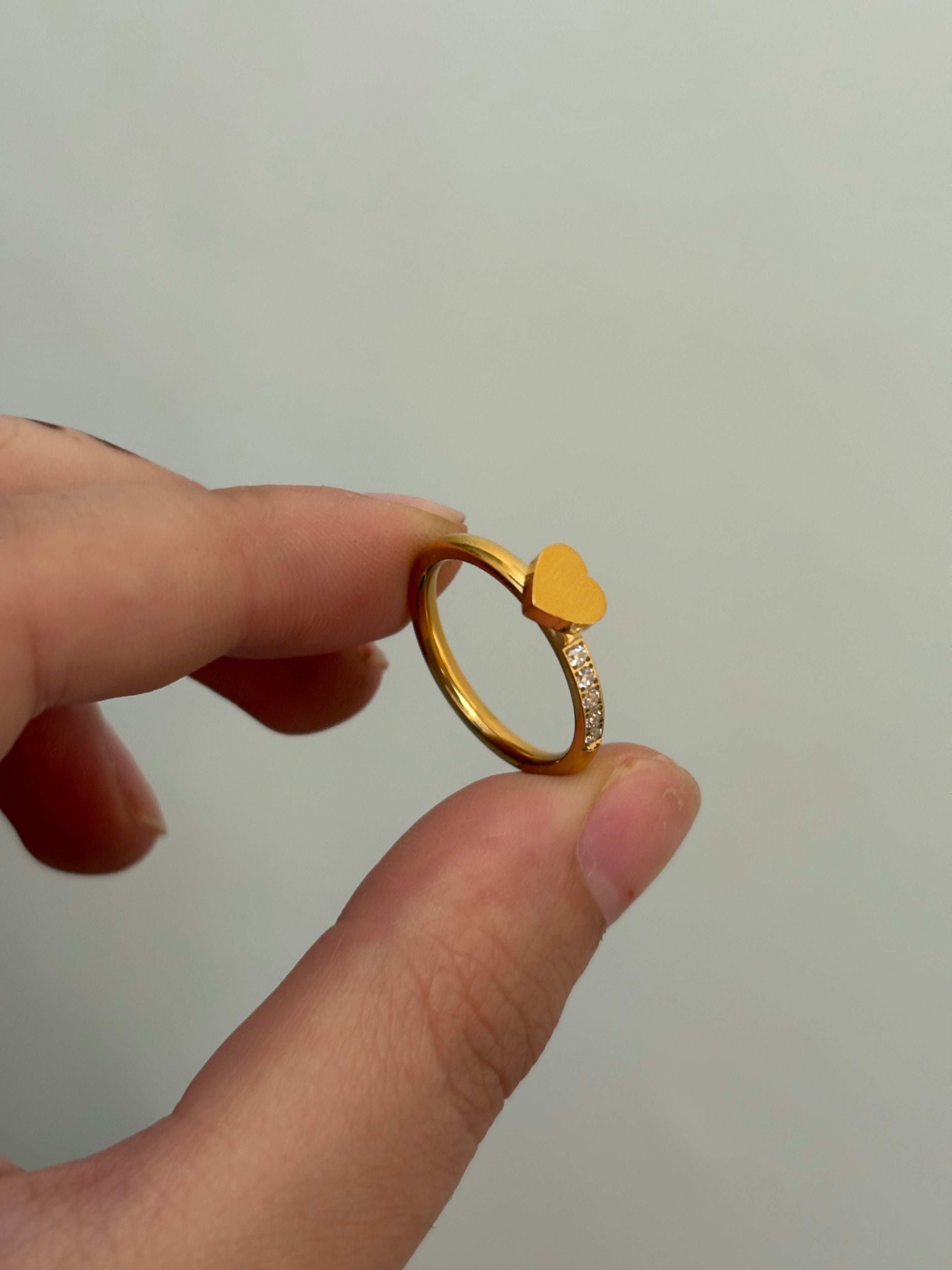 Heart ring