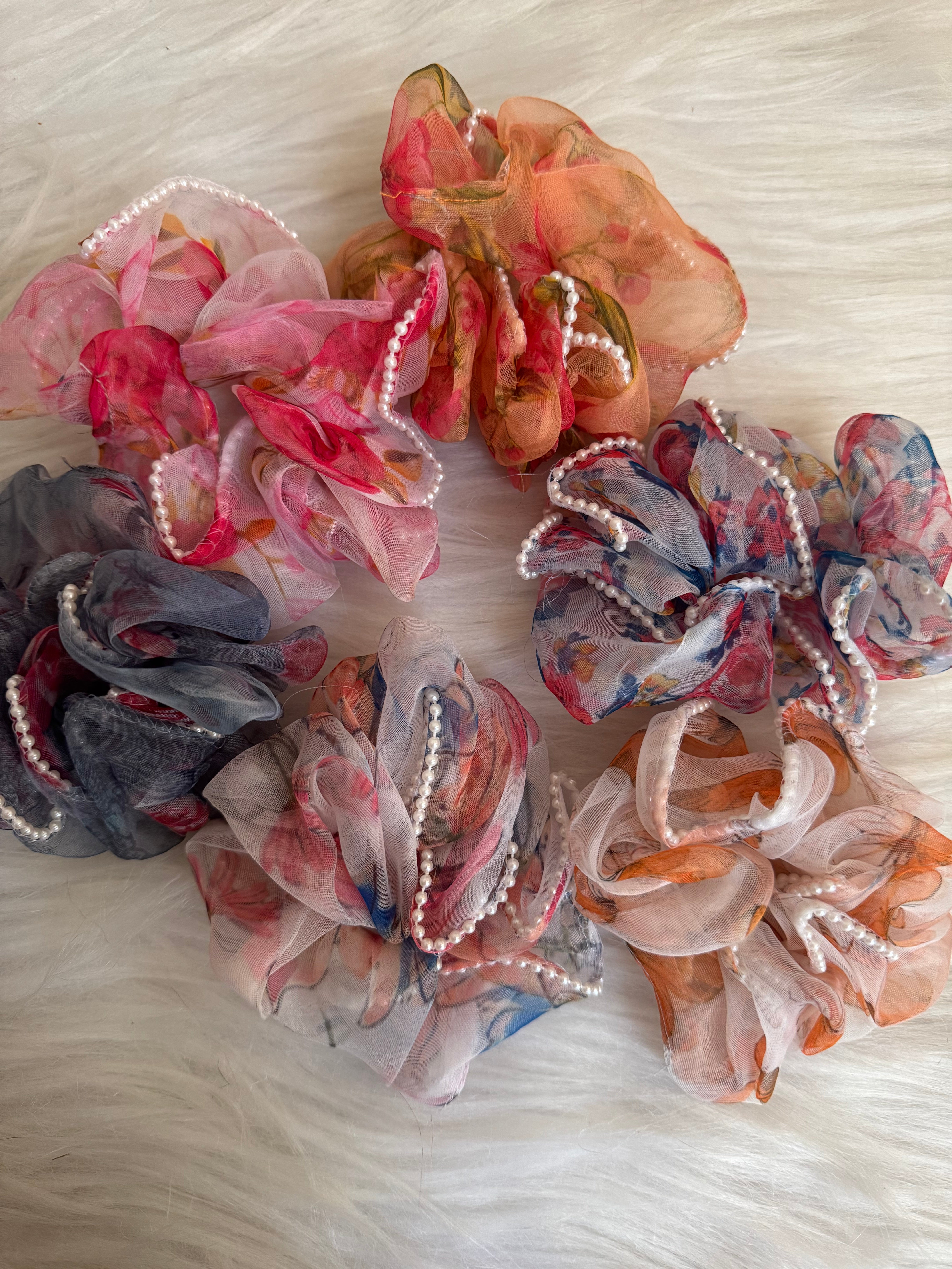 Printer pearl scrunchies