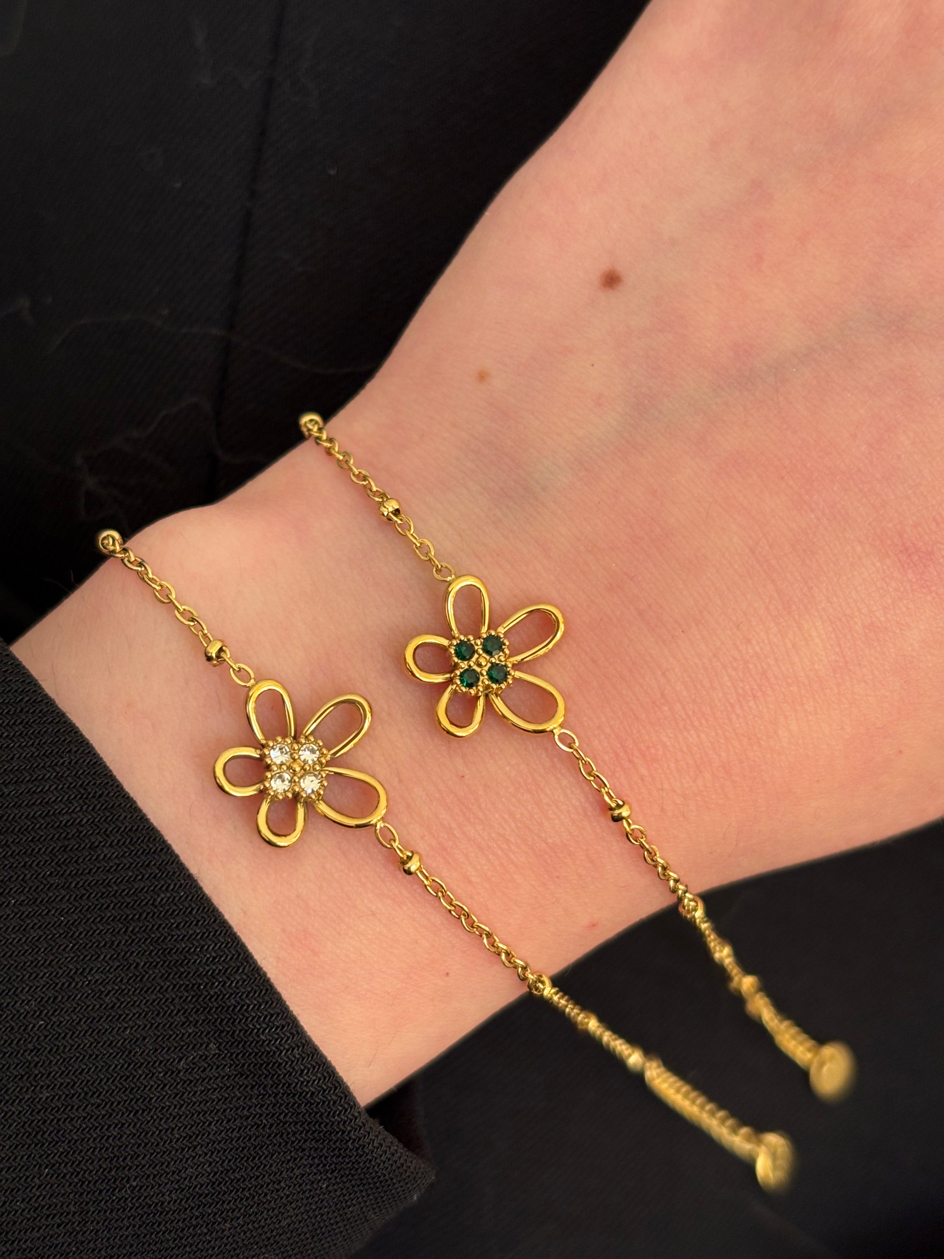 Flower bracelet
