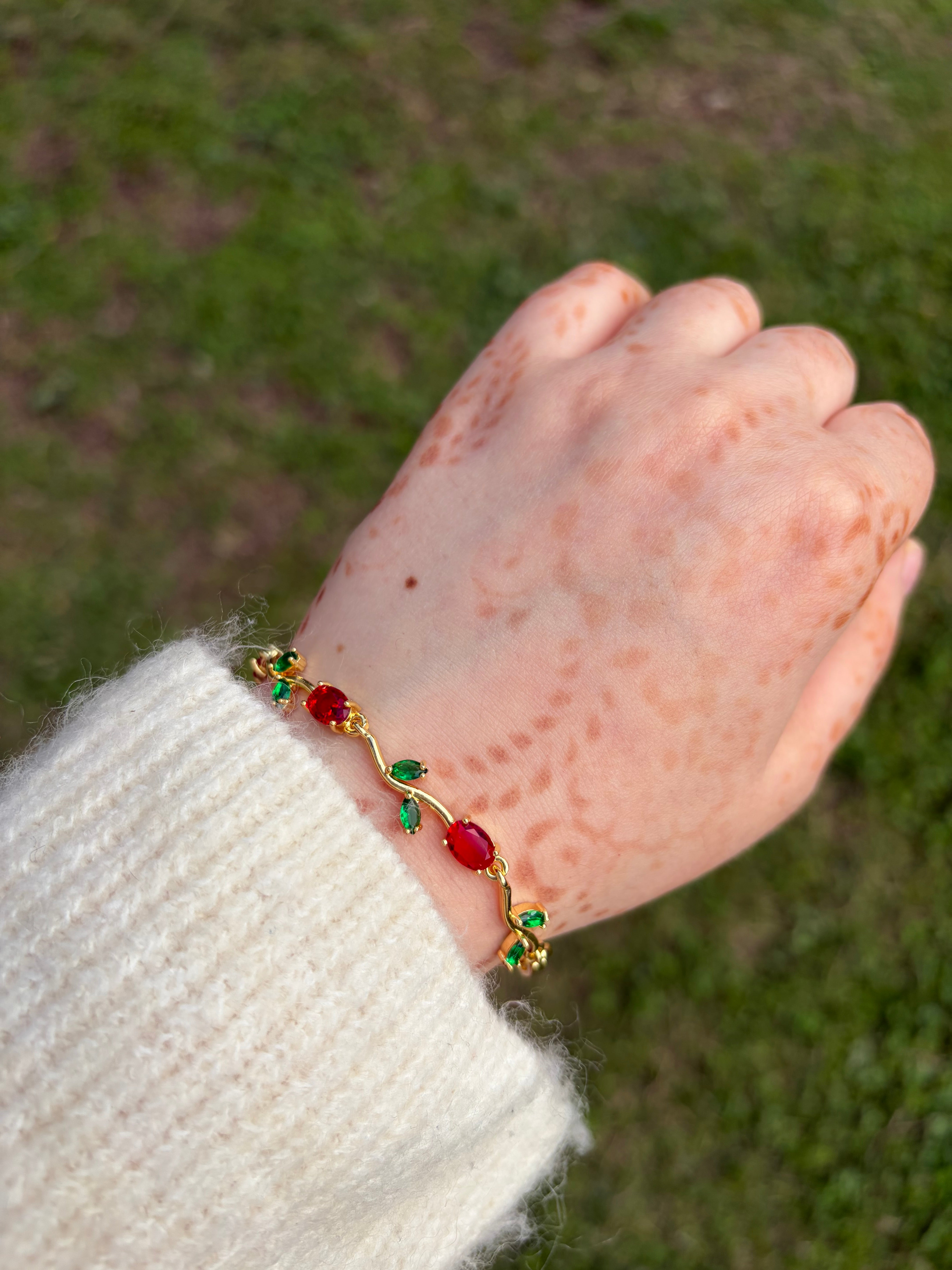 Tulip bracelet (red)