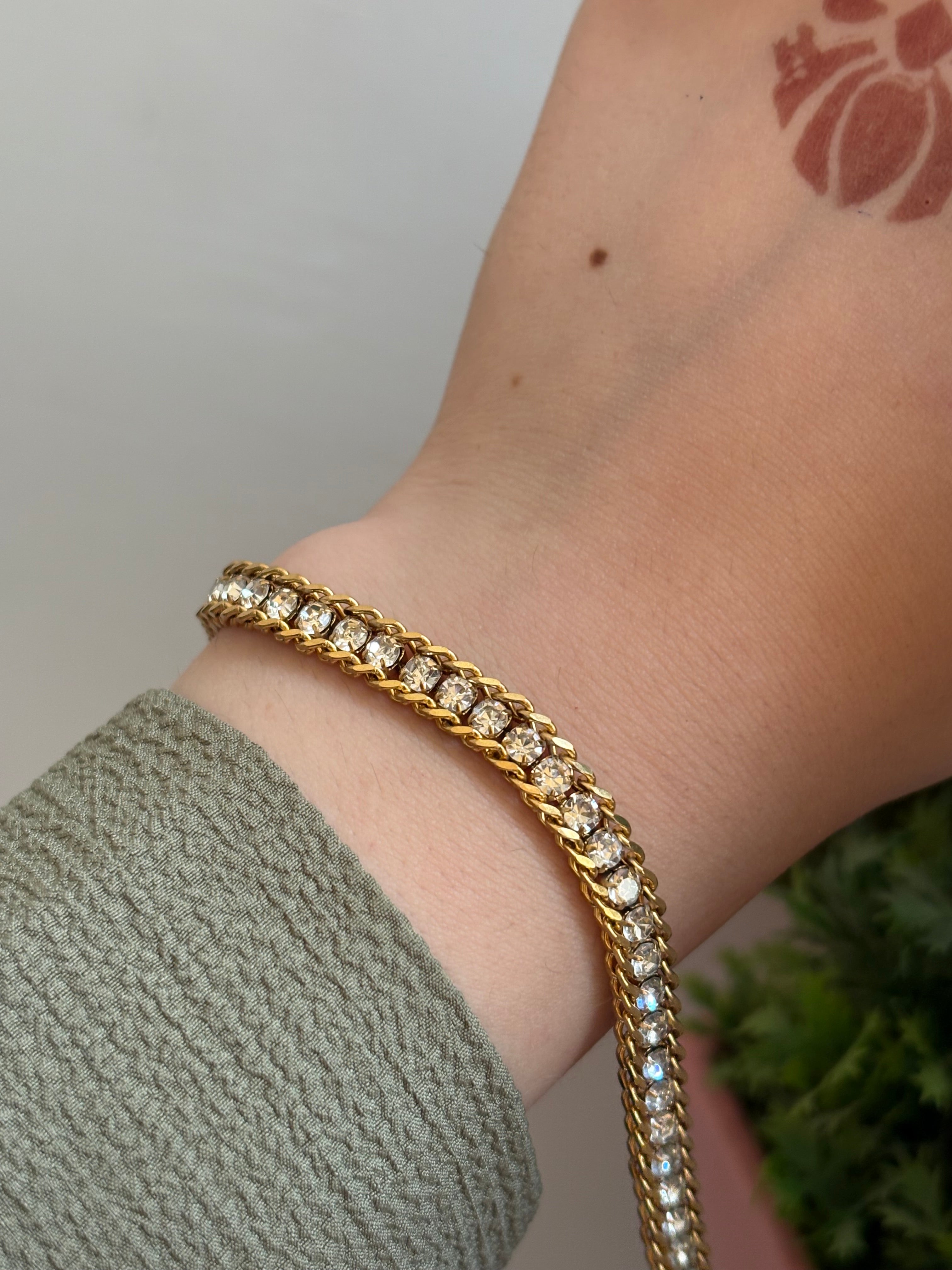 Dignity bracelet