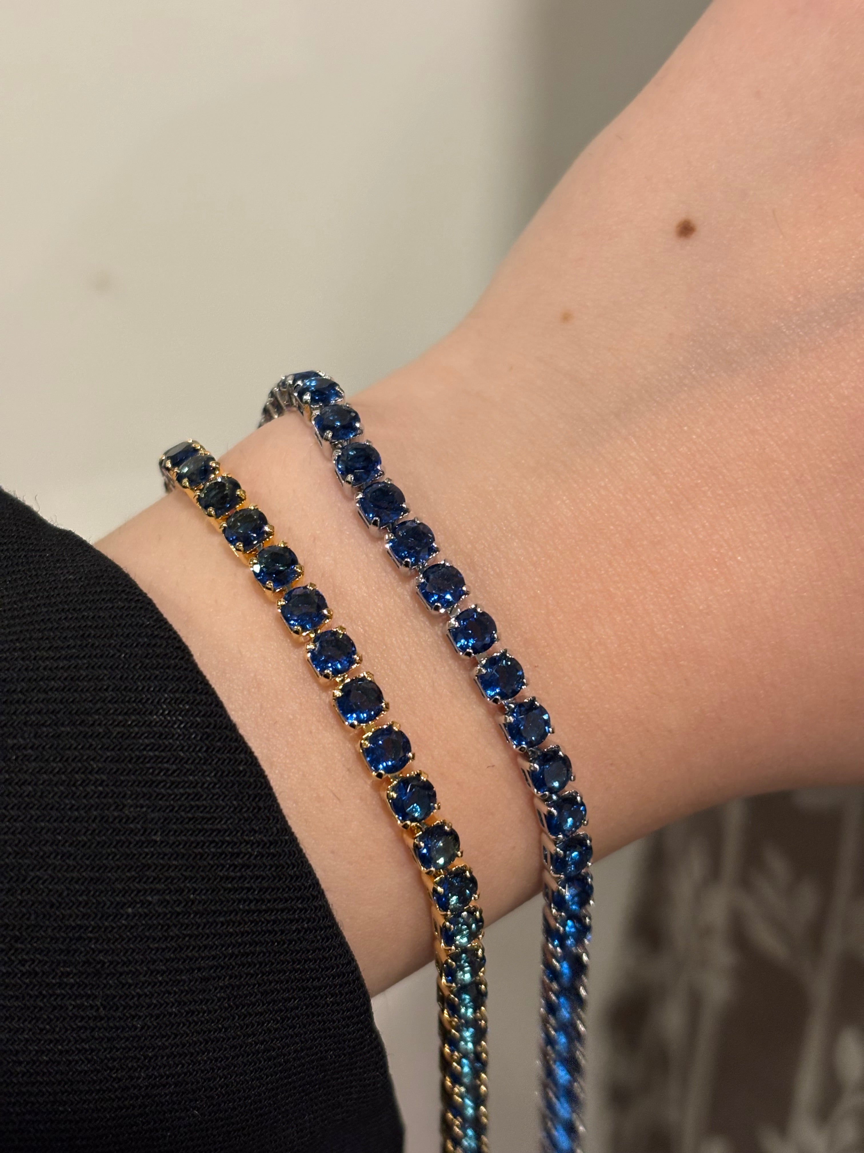 Aura tennis bracelet(blue)