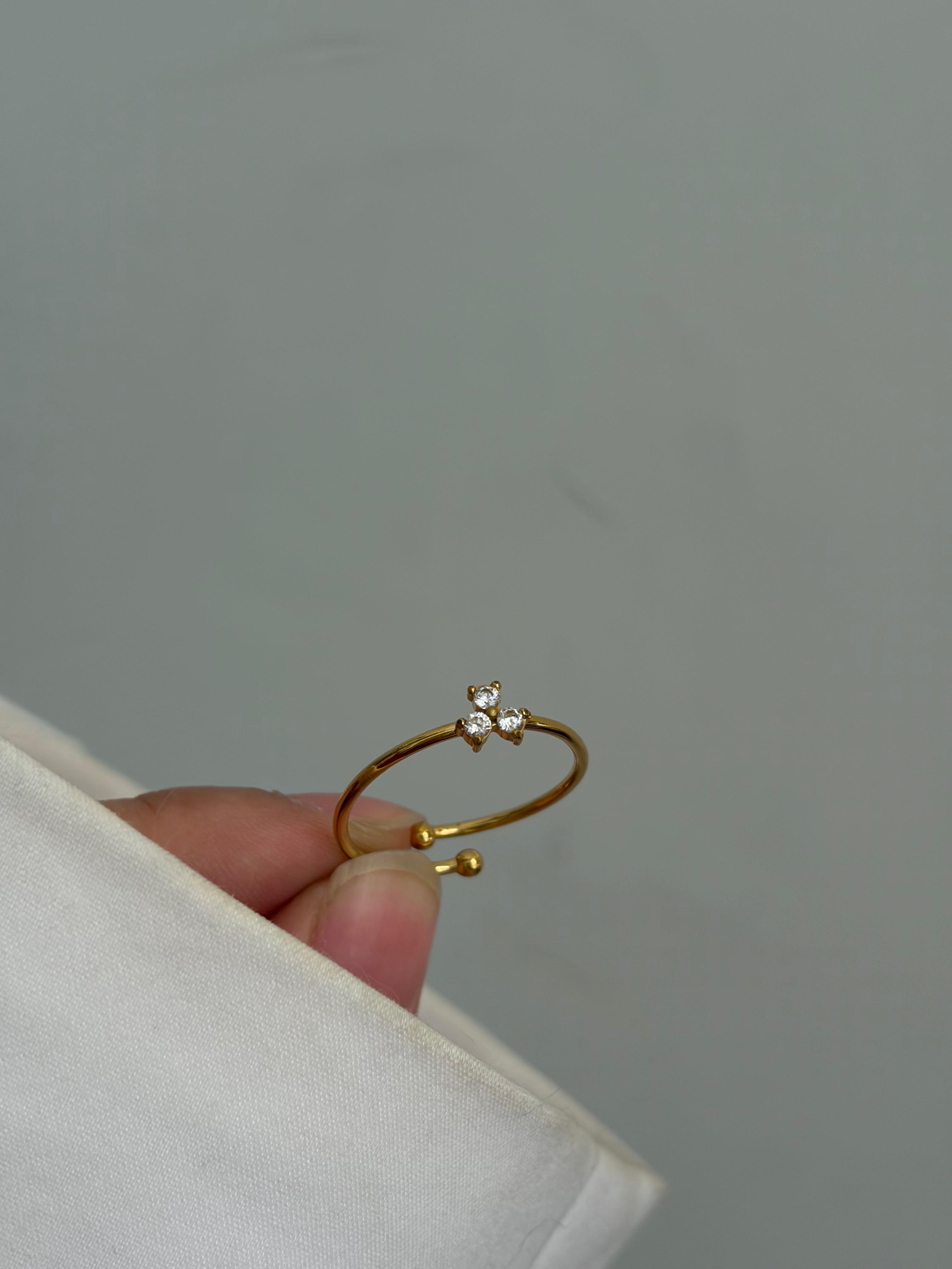 Marquise ring