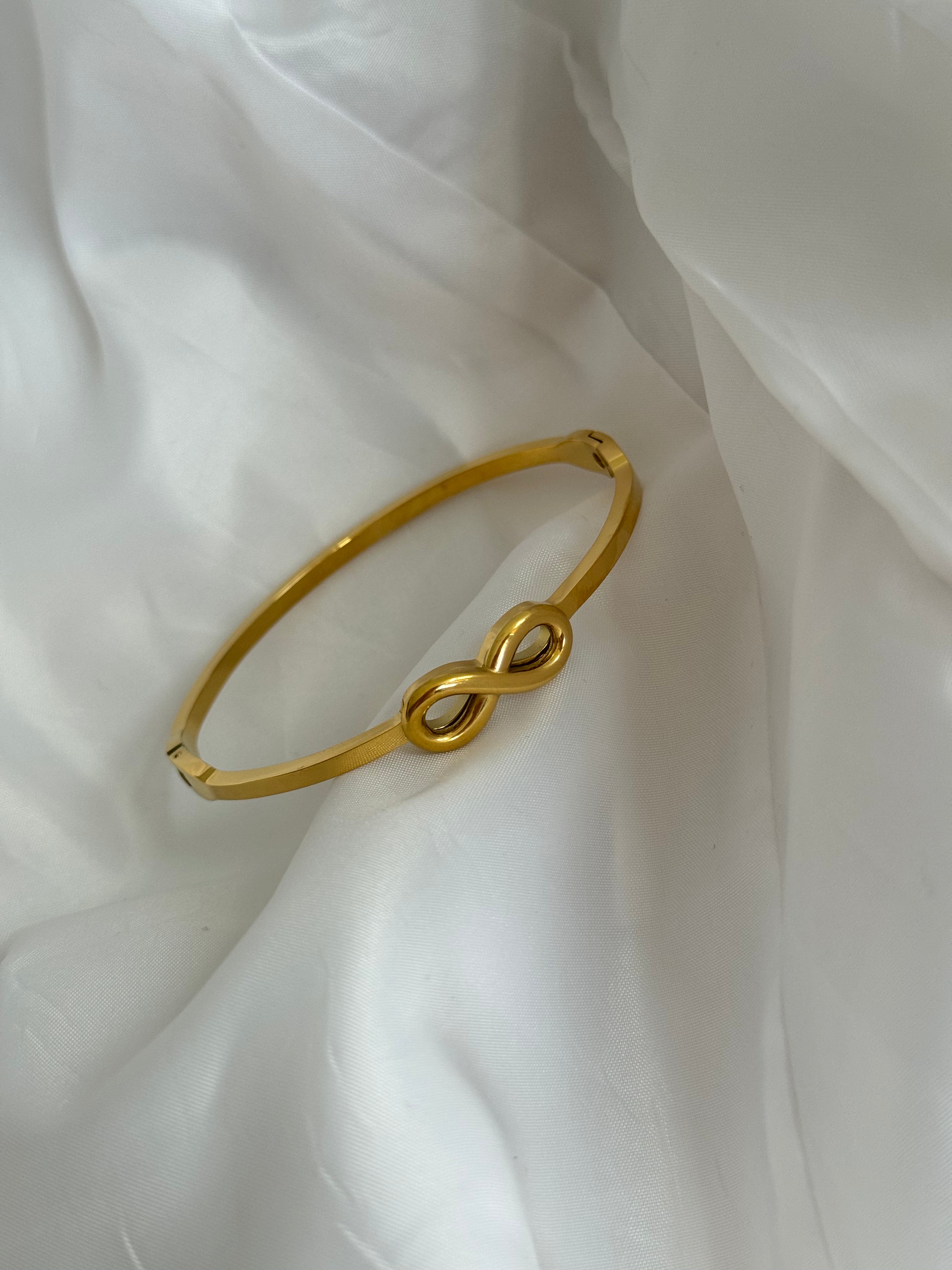 Infinity bracelet