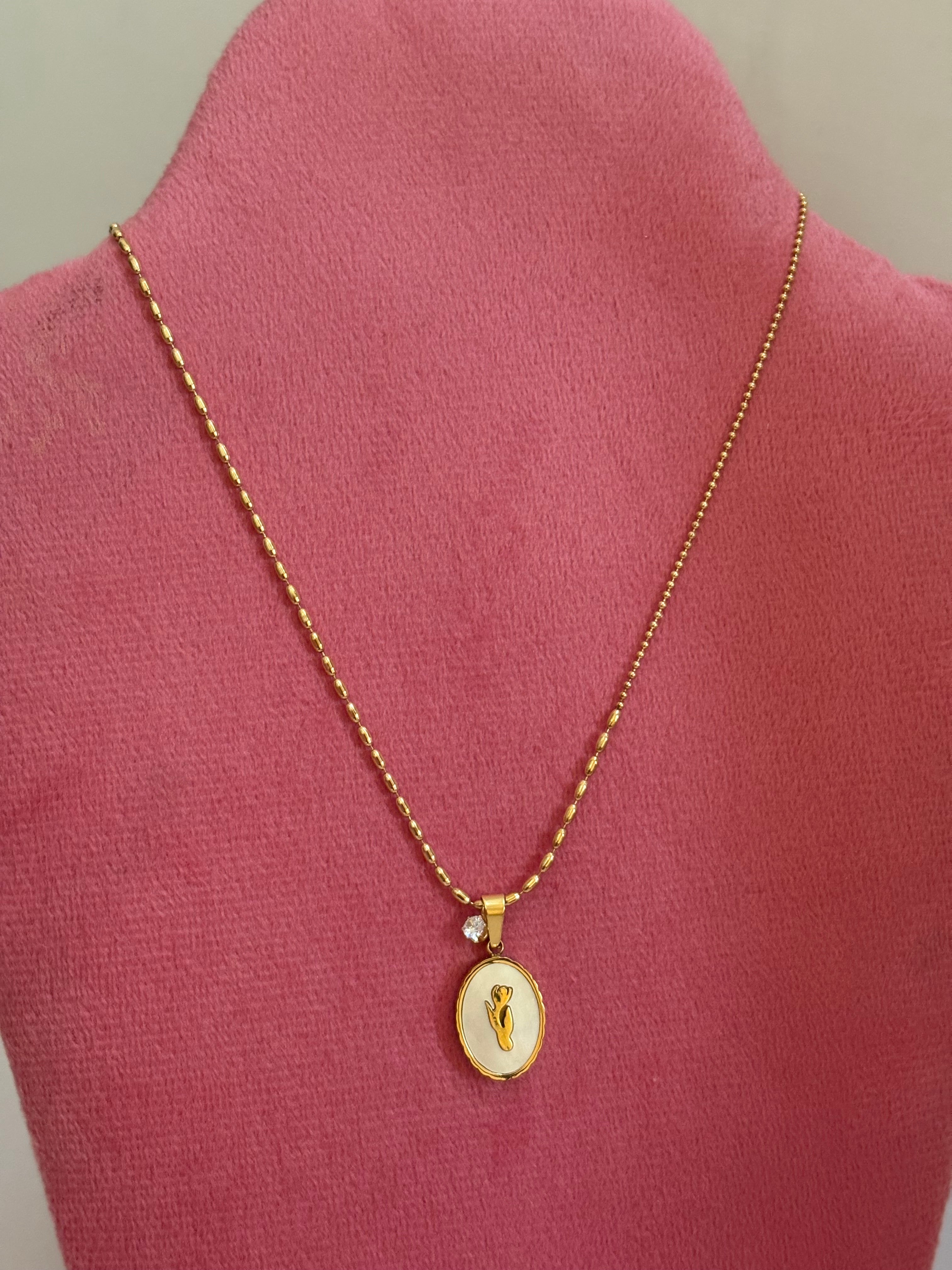 Tulip necklace