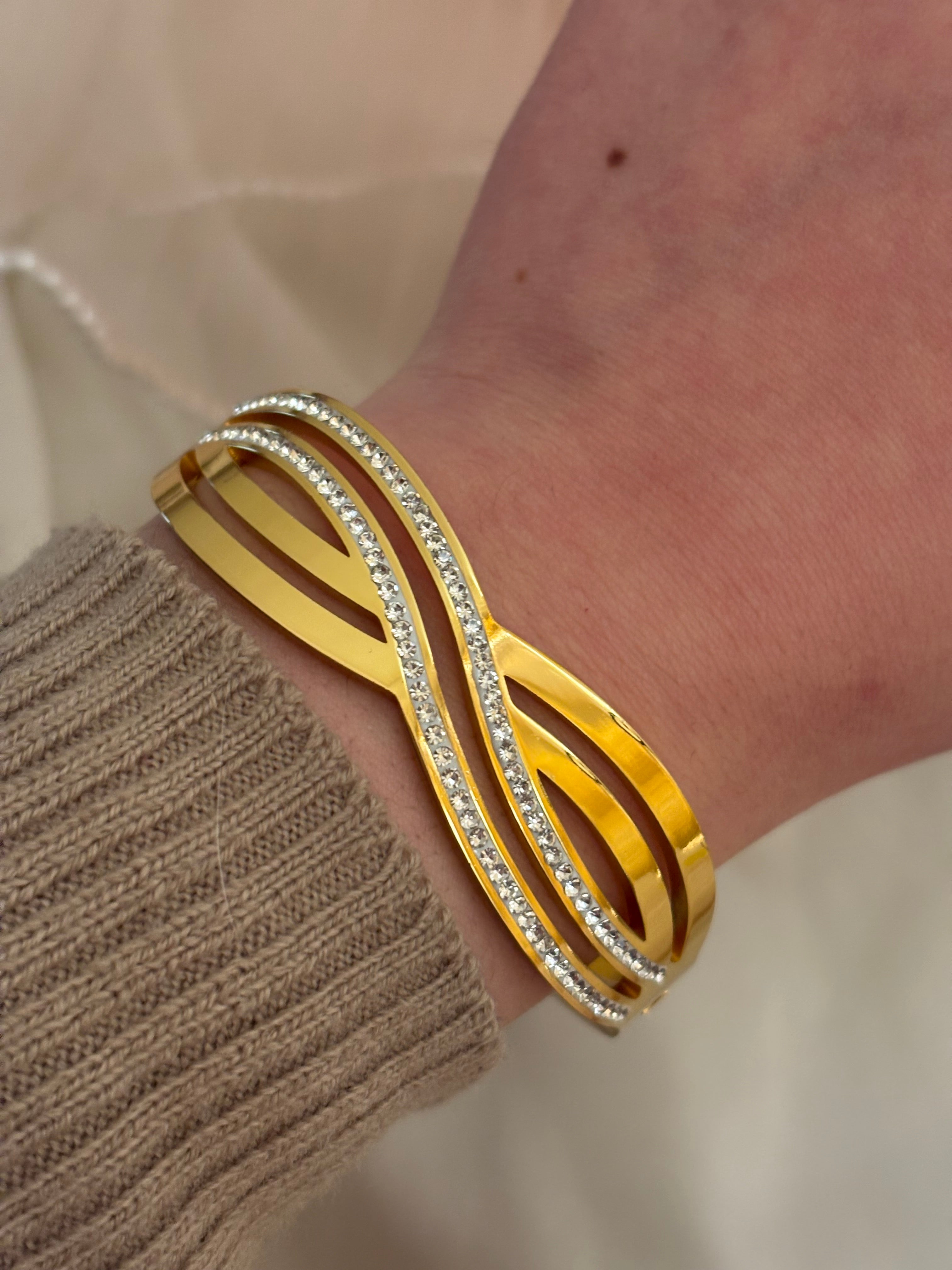 Infy bracelet