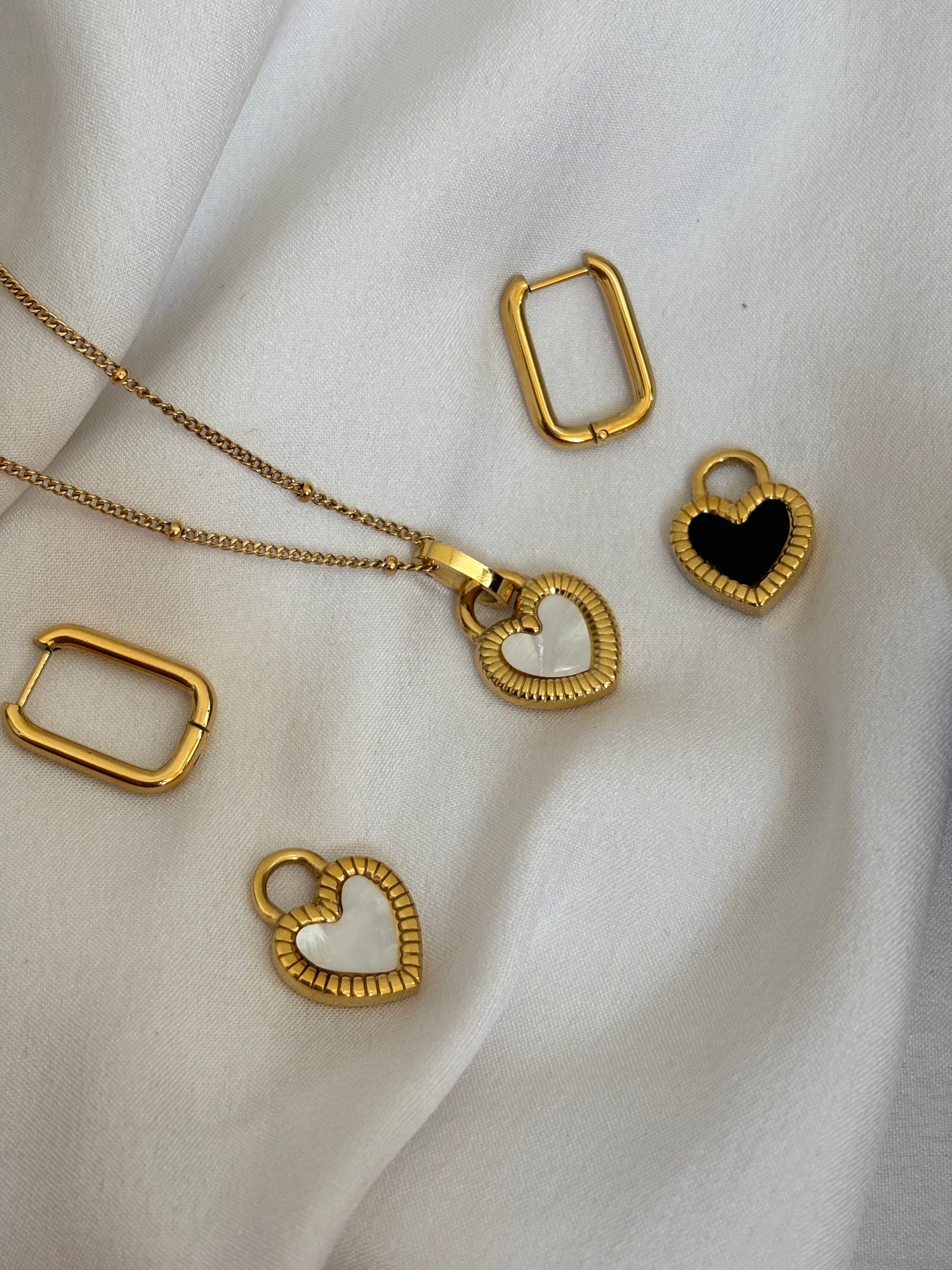 Reversible heart set