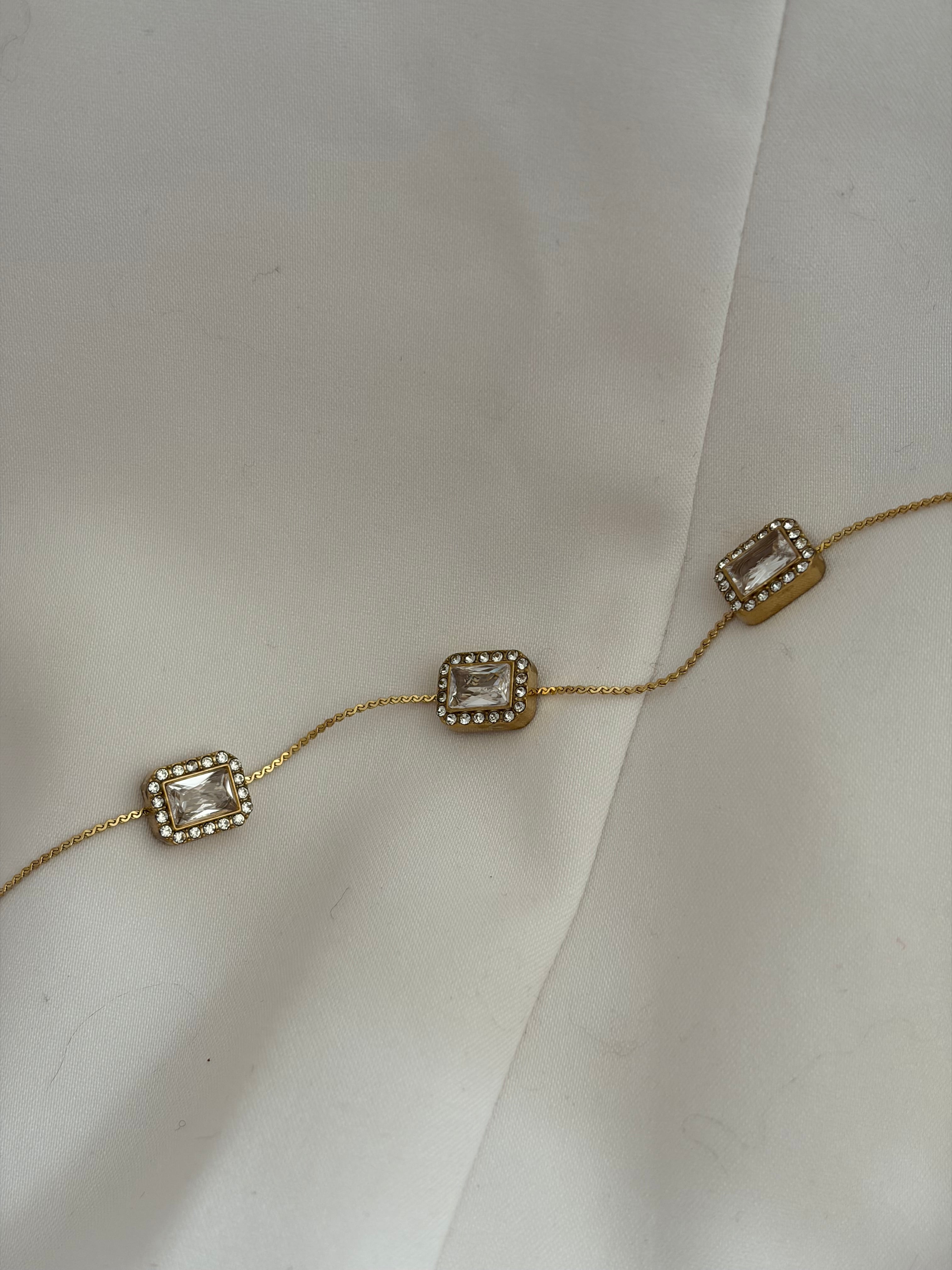 Elite bracelet