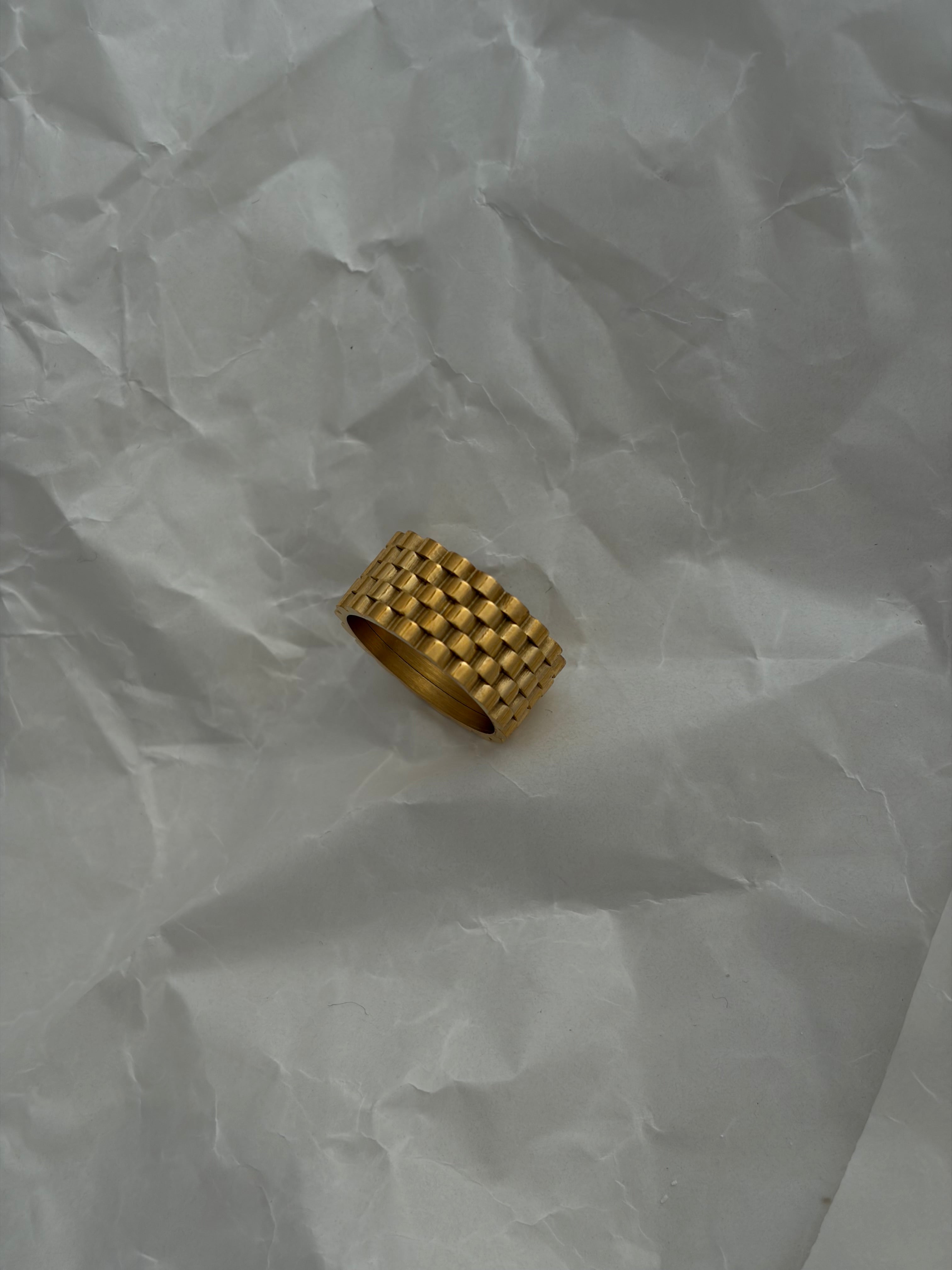 Twist double ring