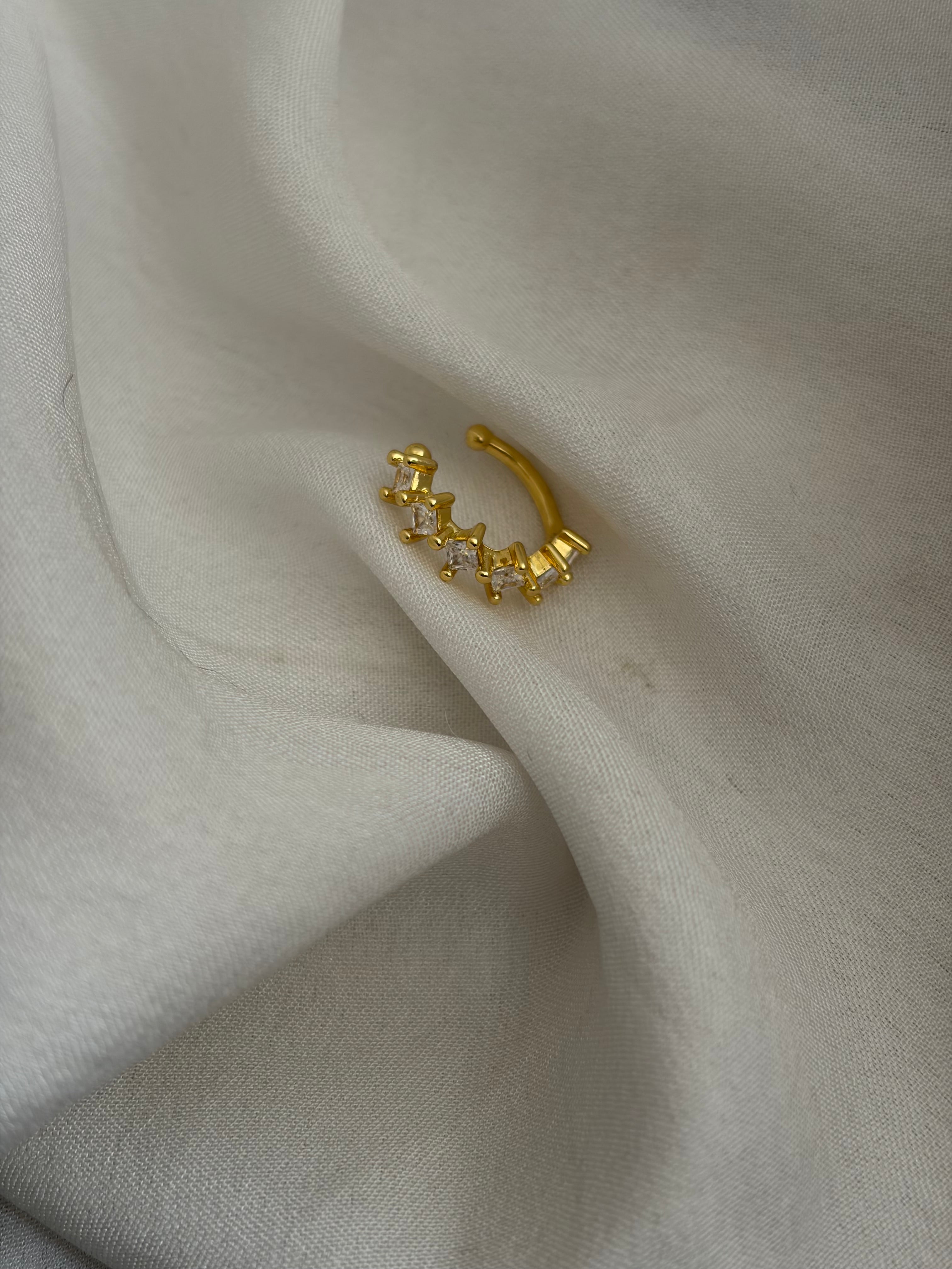 Diamond eacuff (1pc)