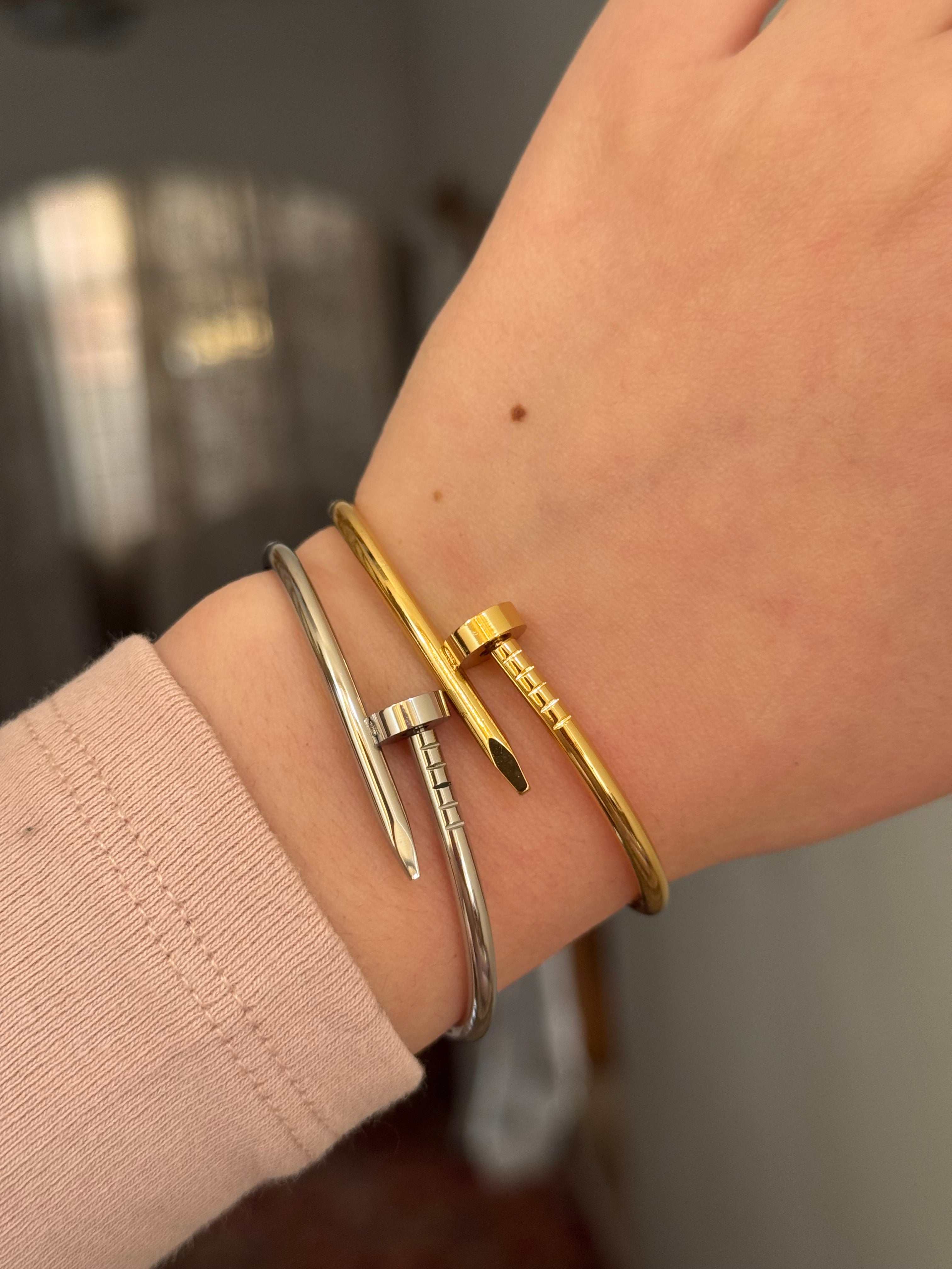 Nail bracelet (baby size)