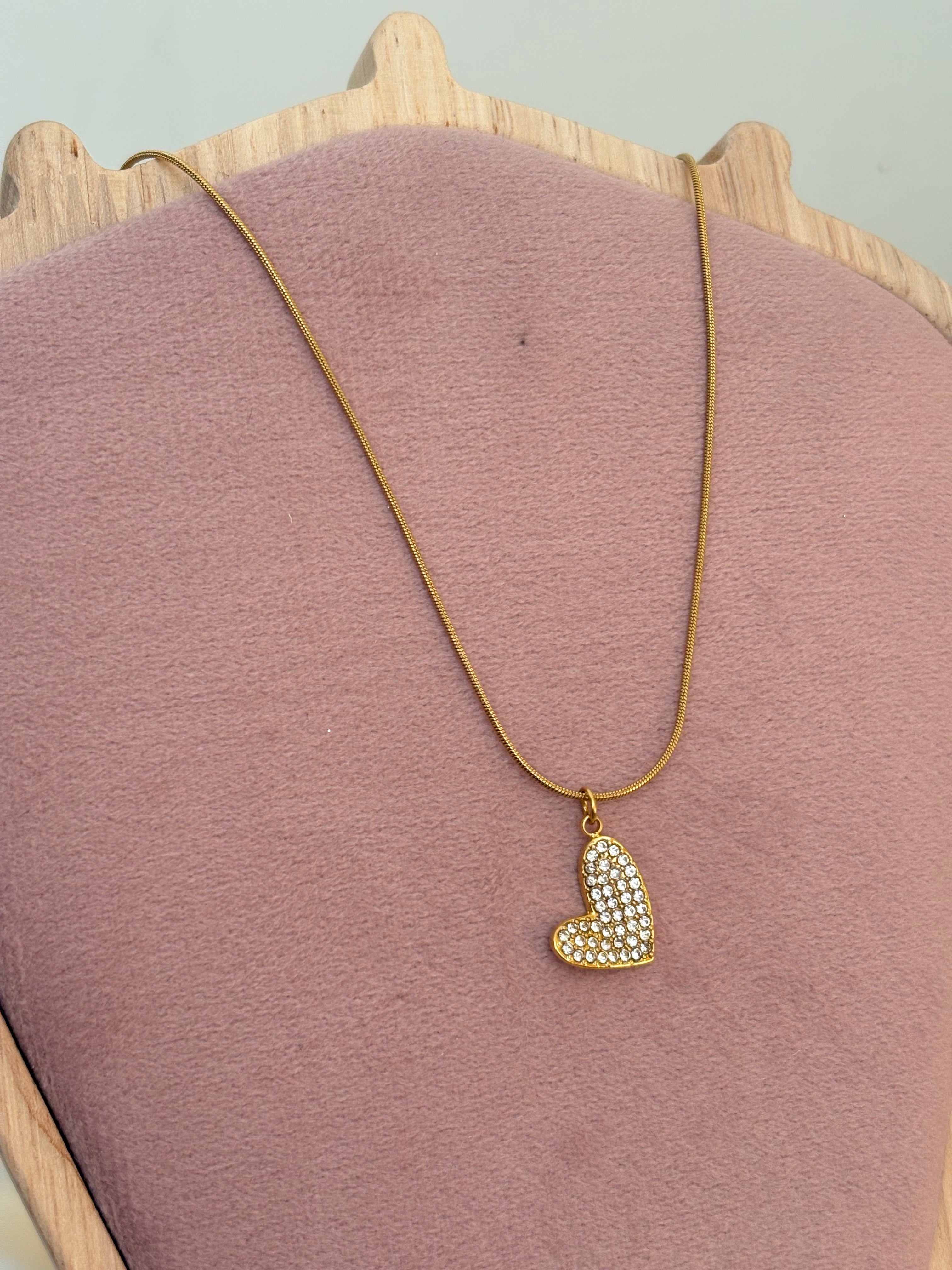 Rhinestone heart necklace