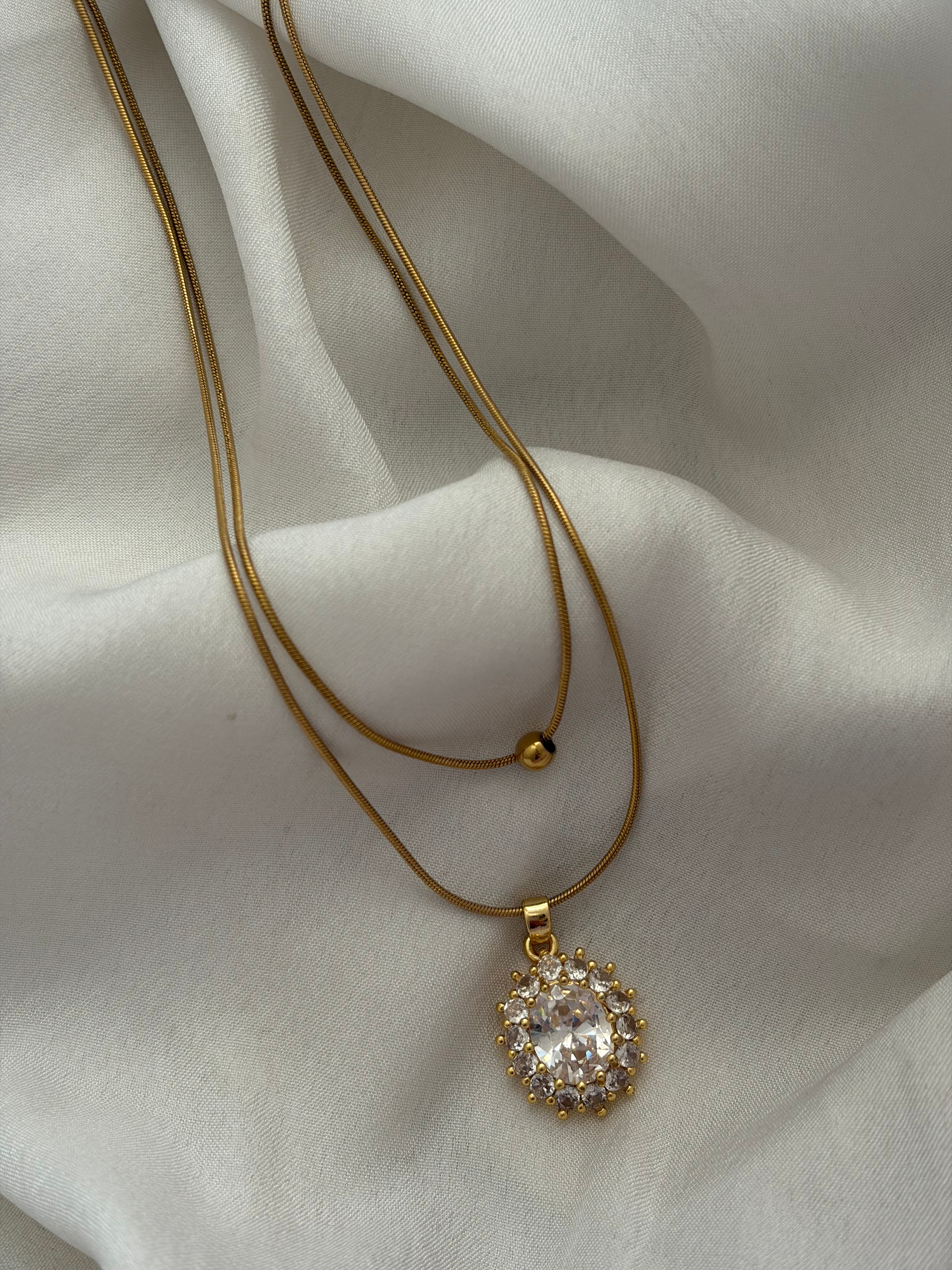 Crystal layered necklace