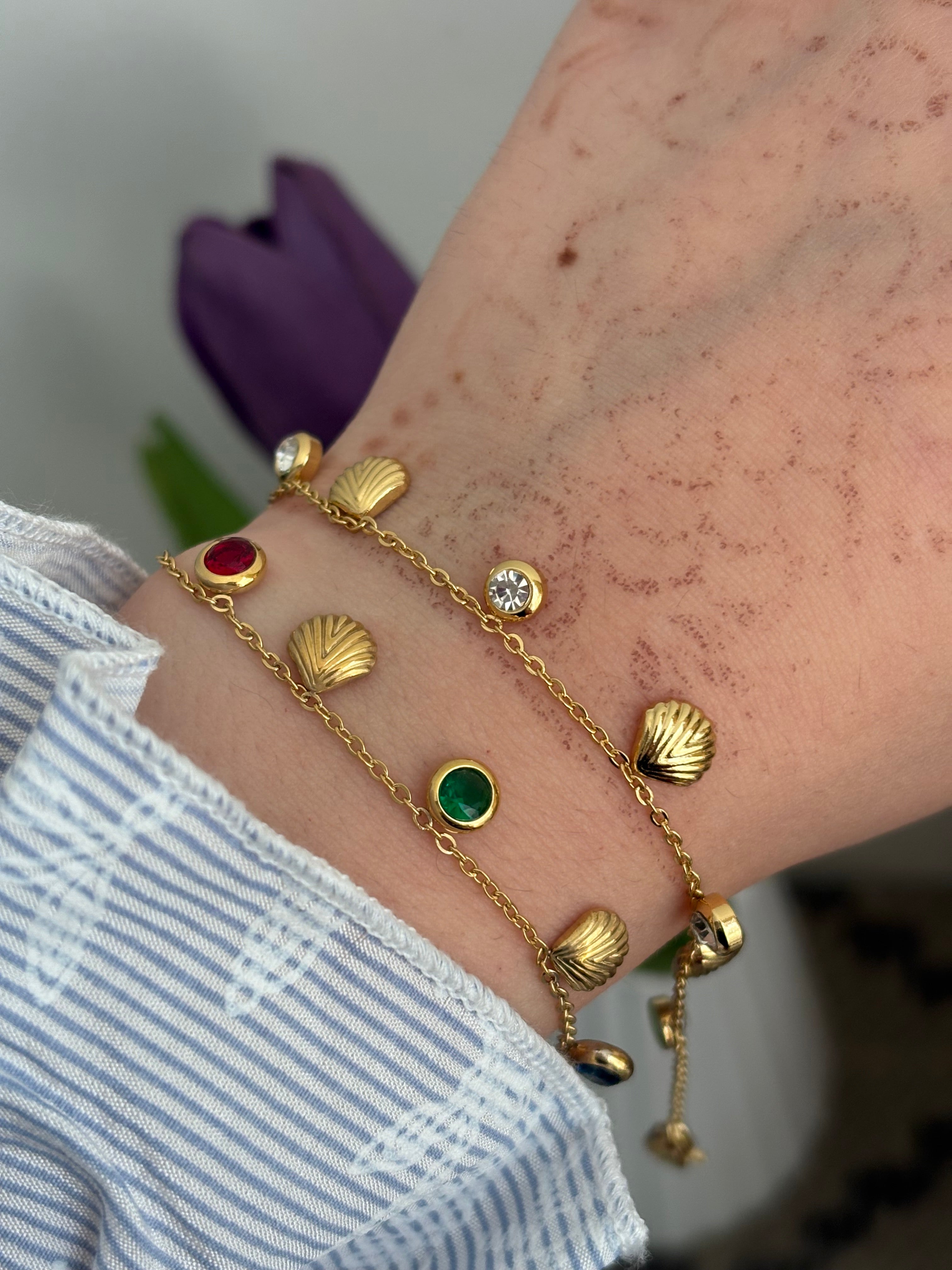 Shell charm bracelet