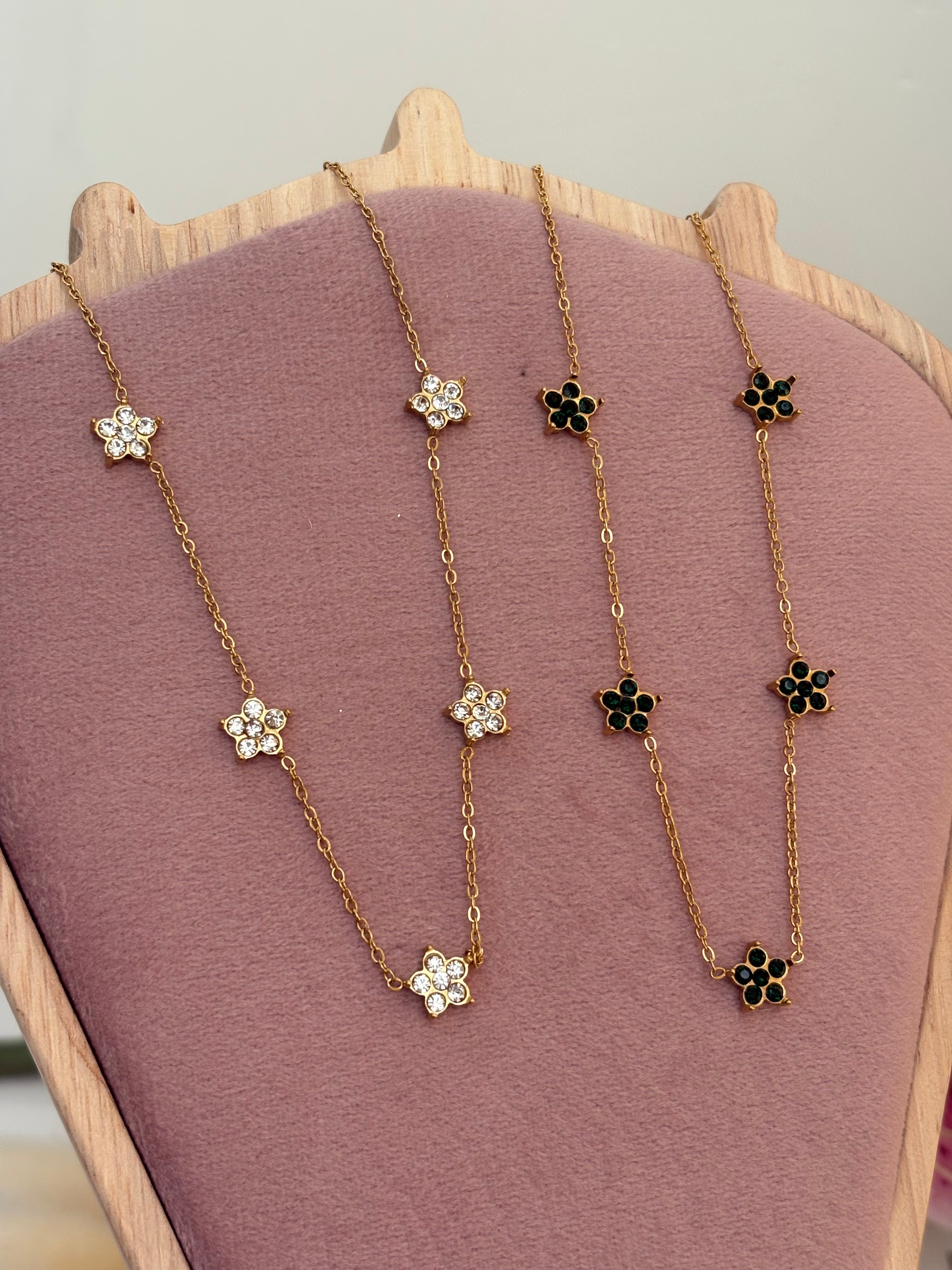 Florals necklace