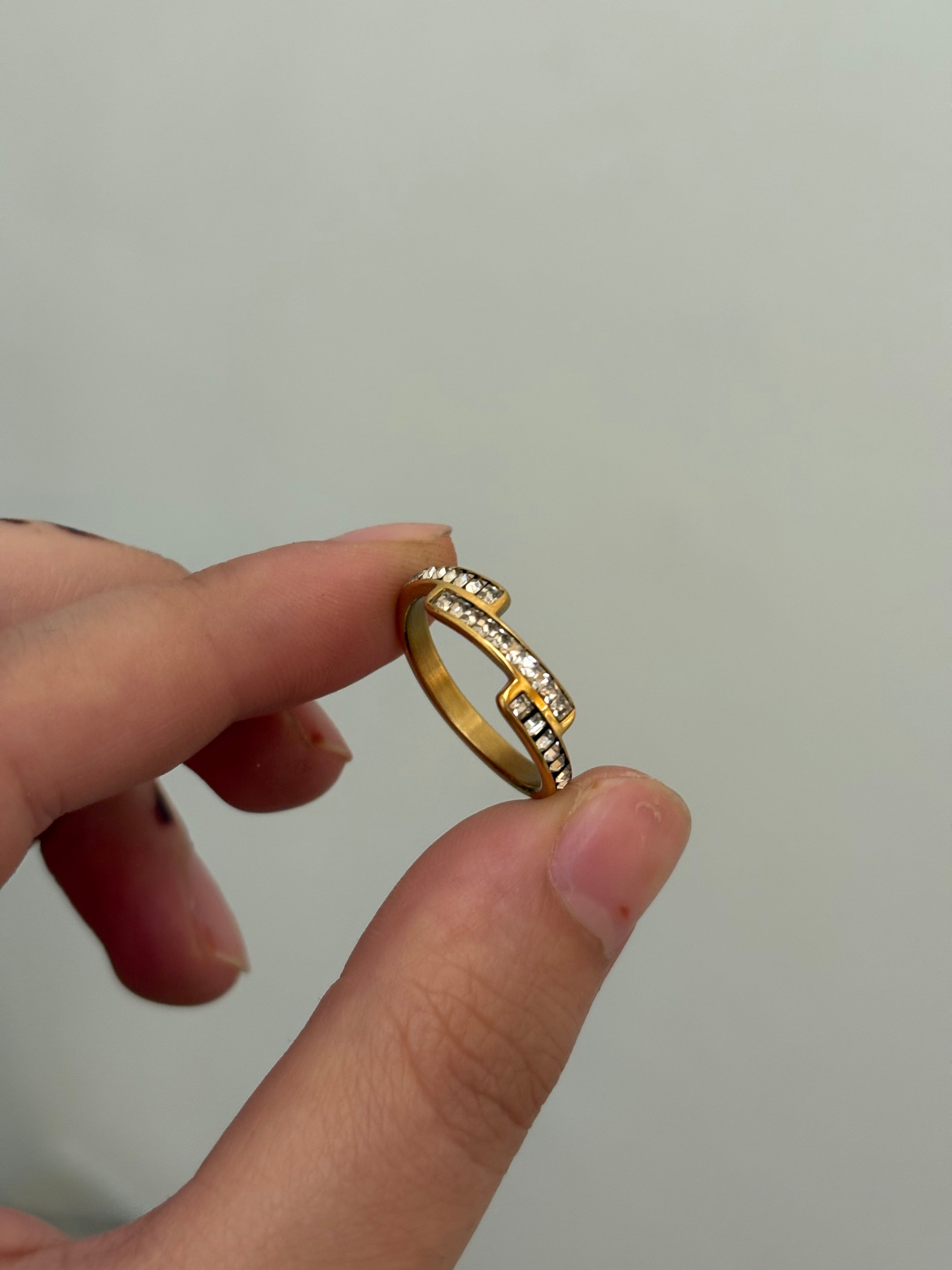 Smile ring