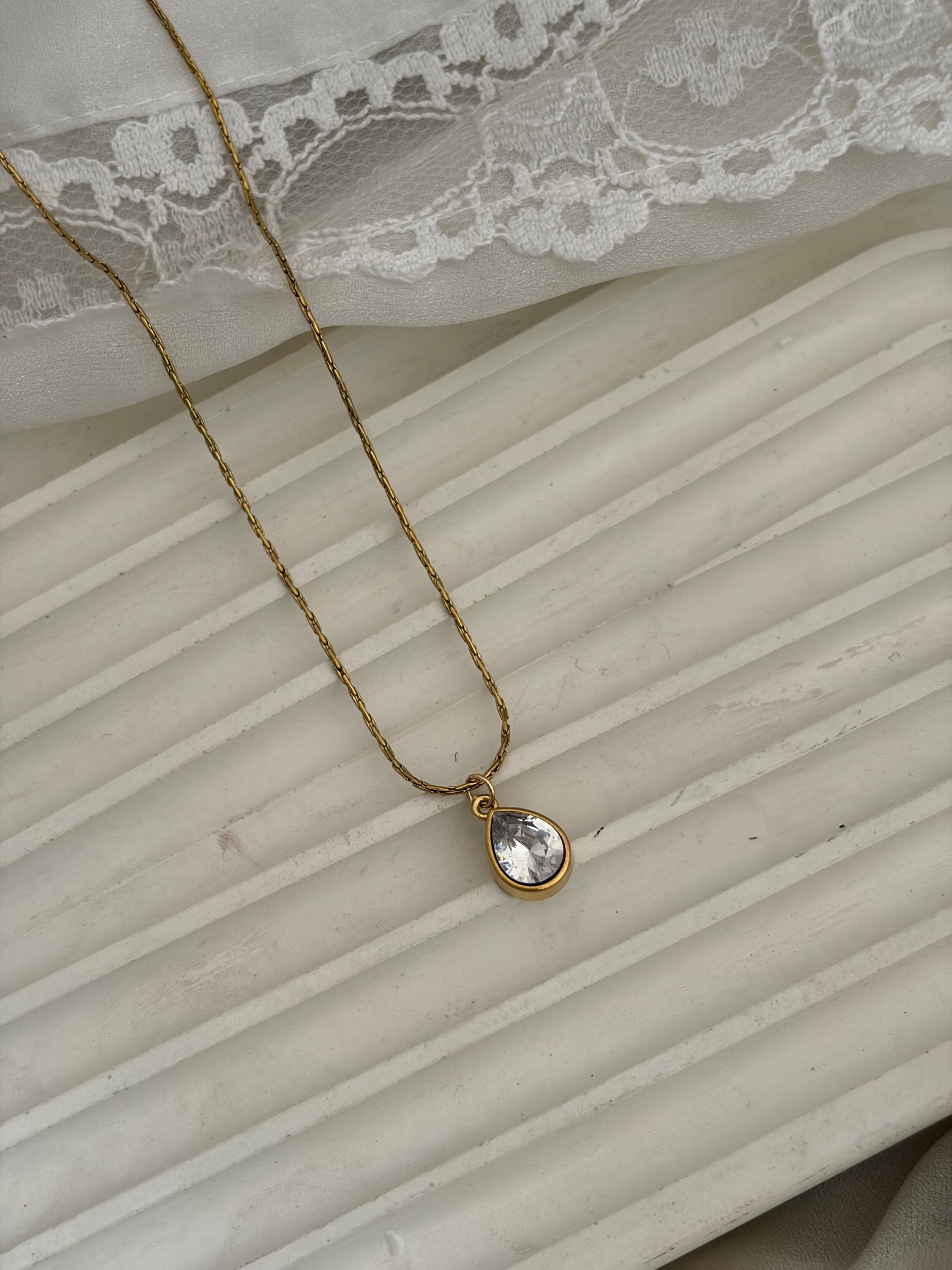 Drop necklace