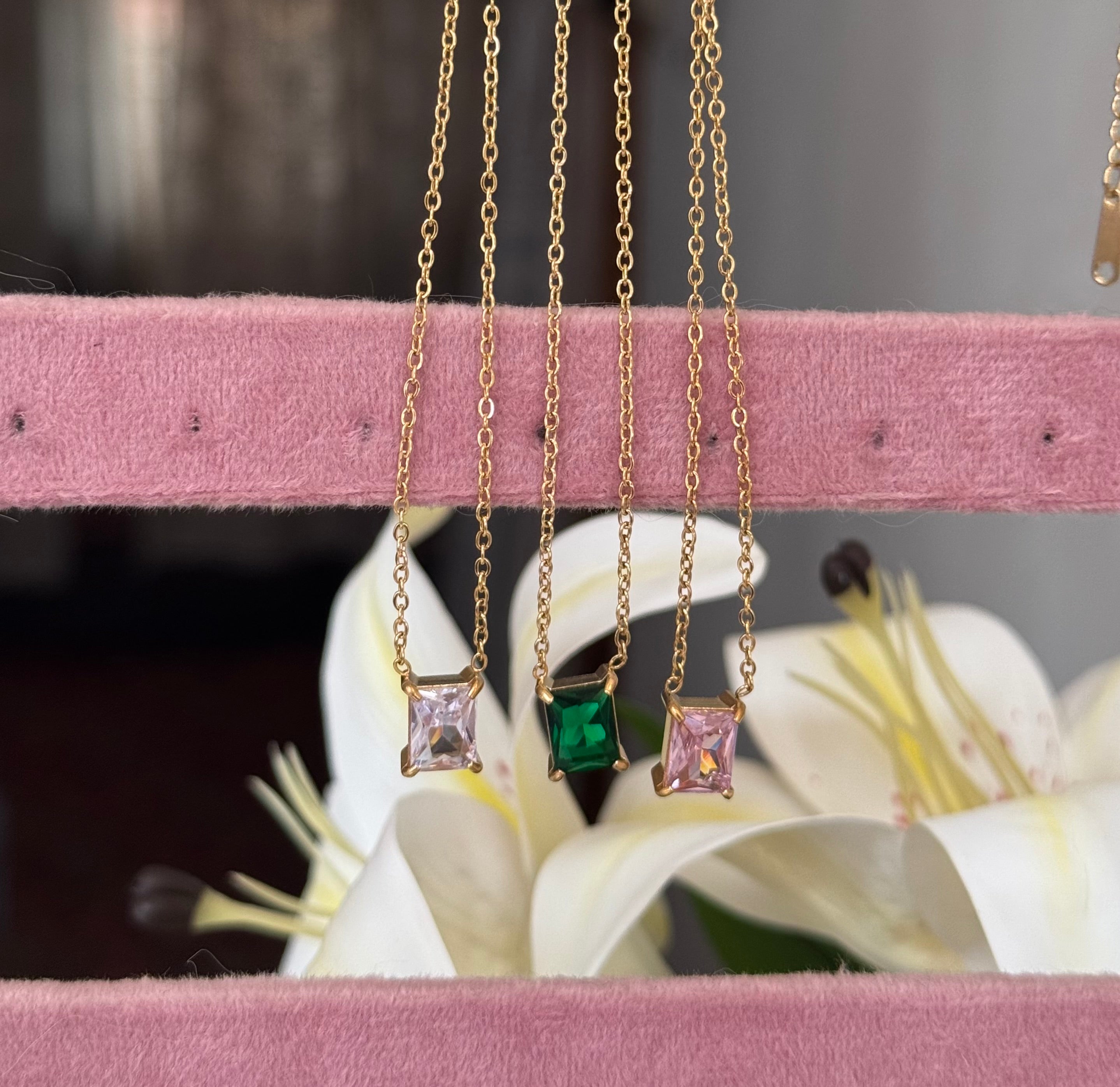 Rec crystal necklace