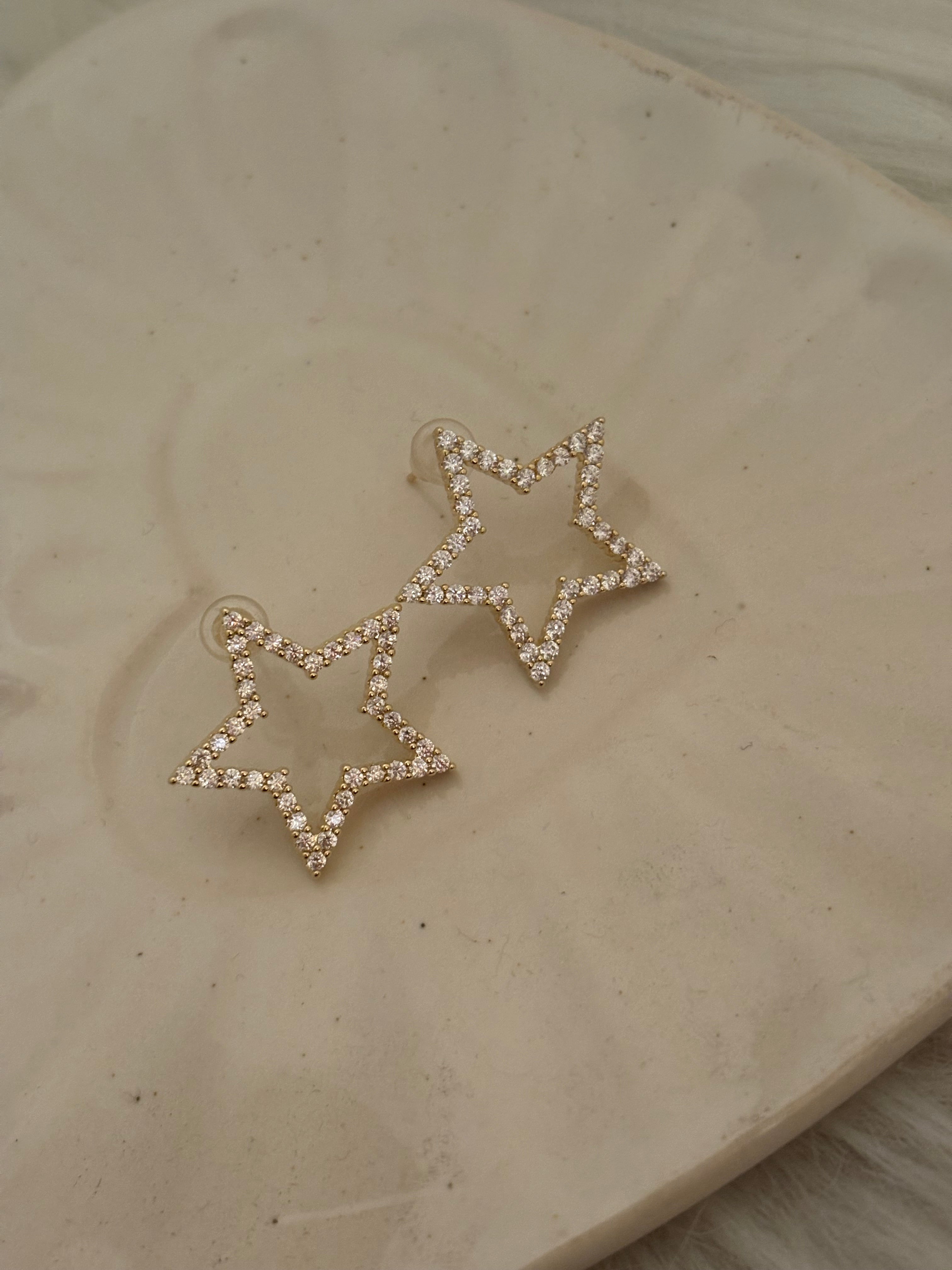 Star earring