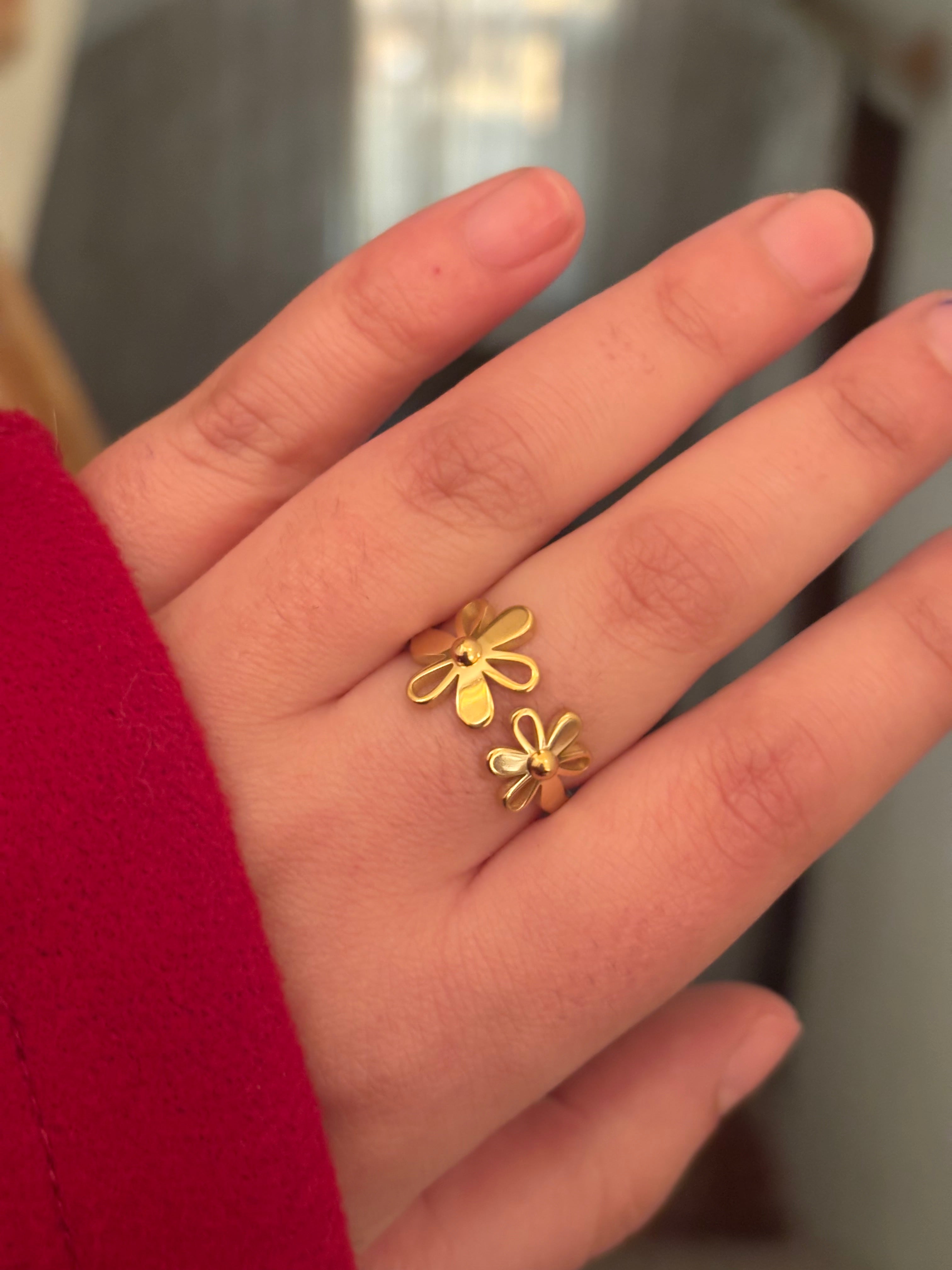 Flora ring