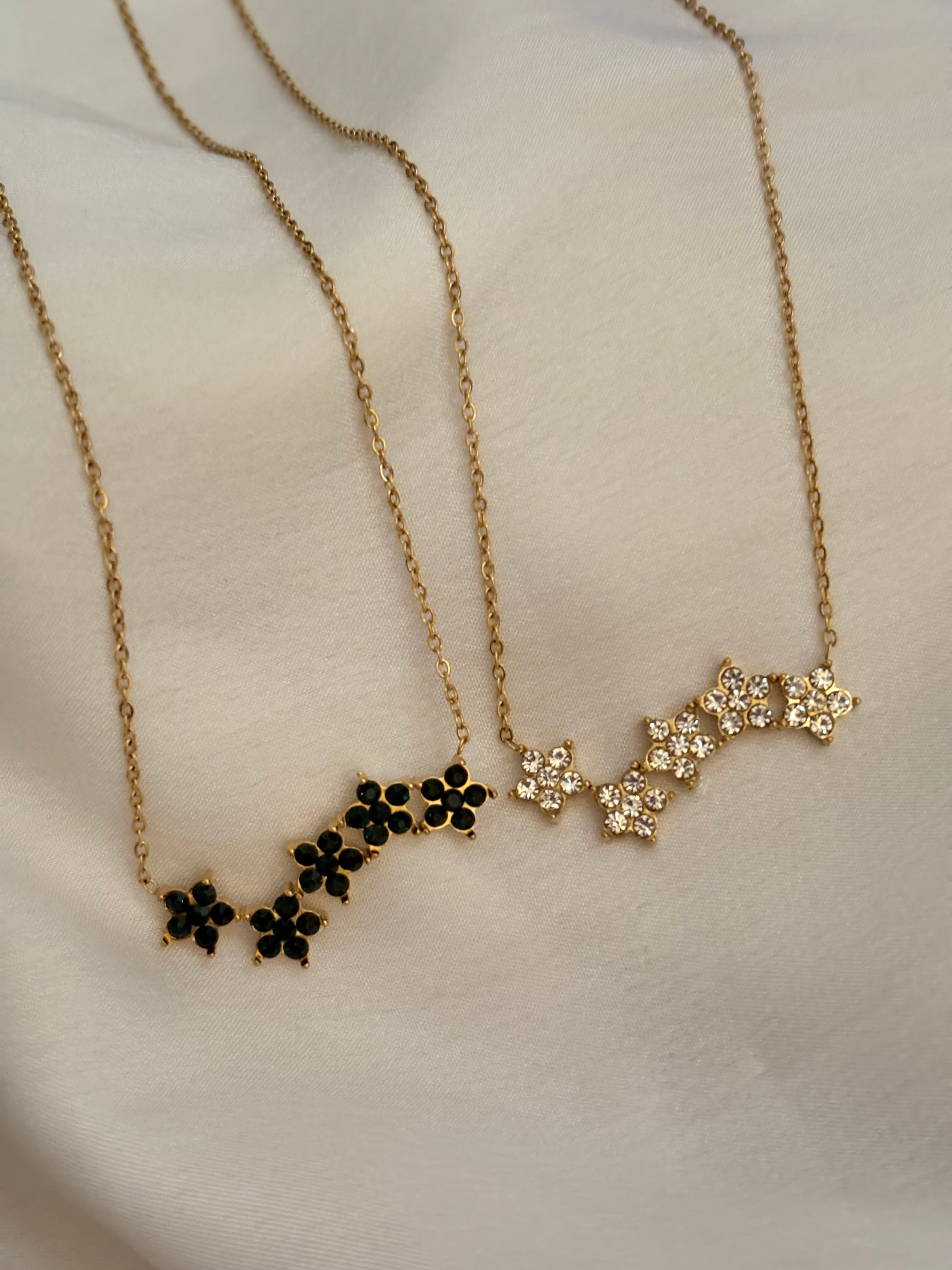Flowers necklace