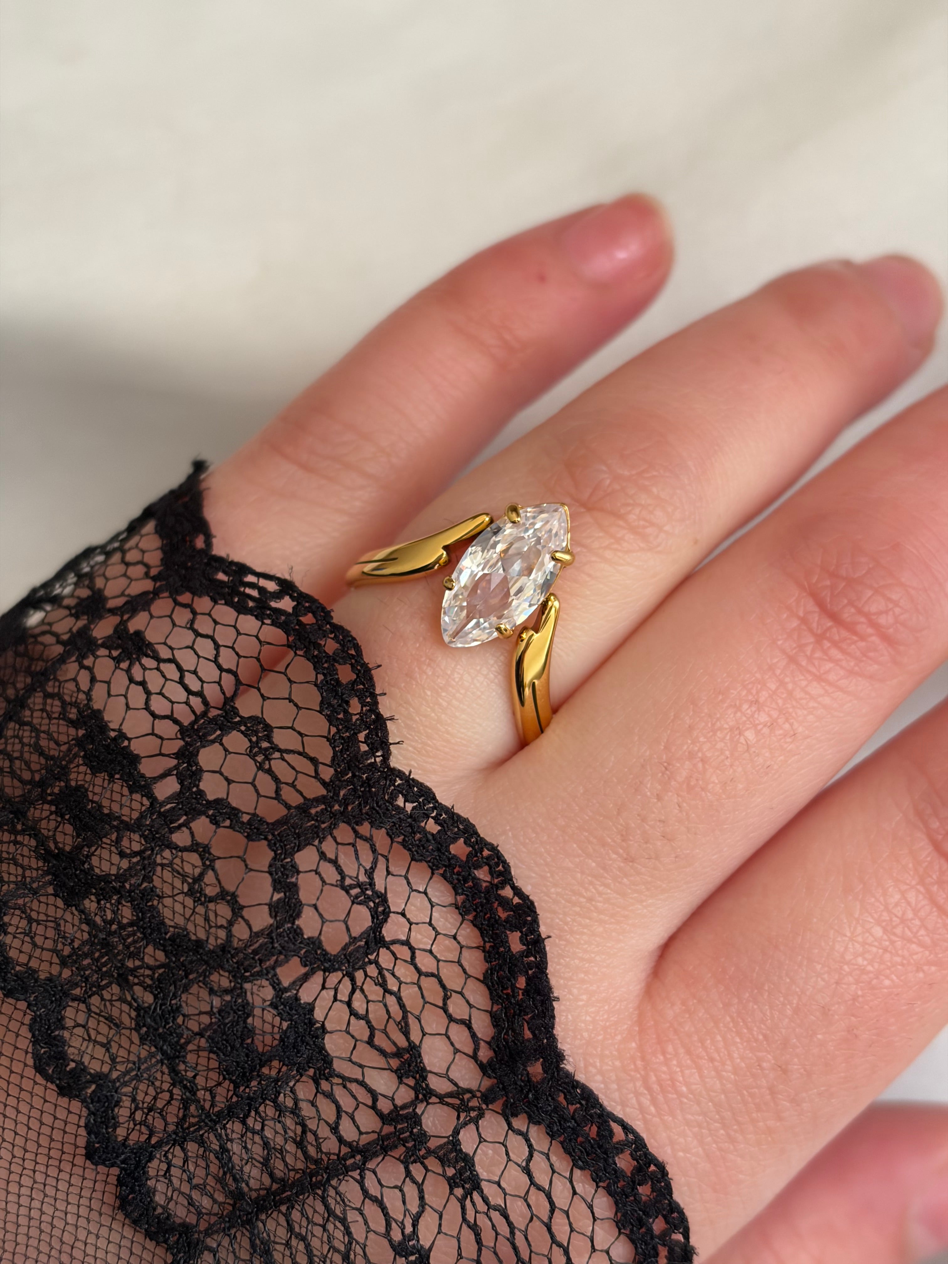 Scream ring