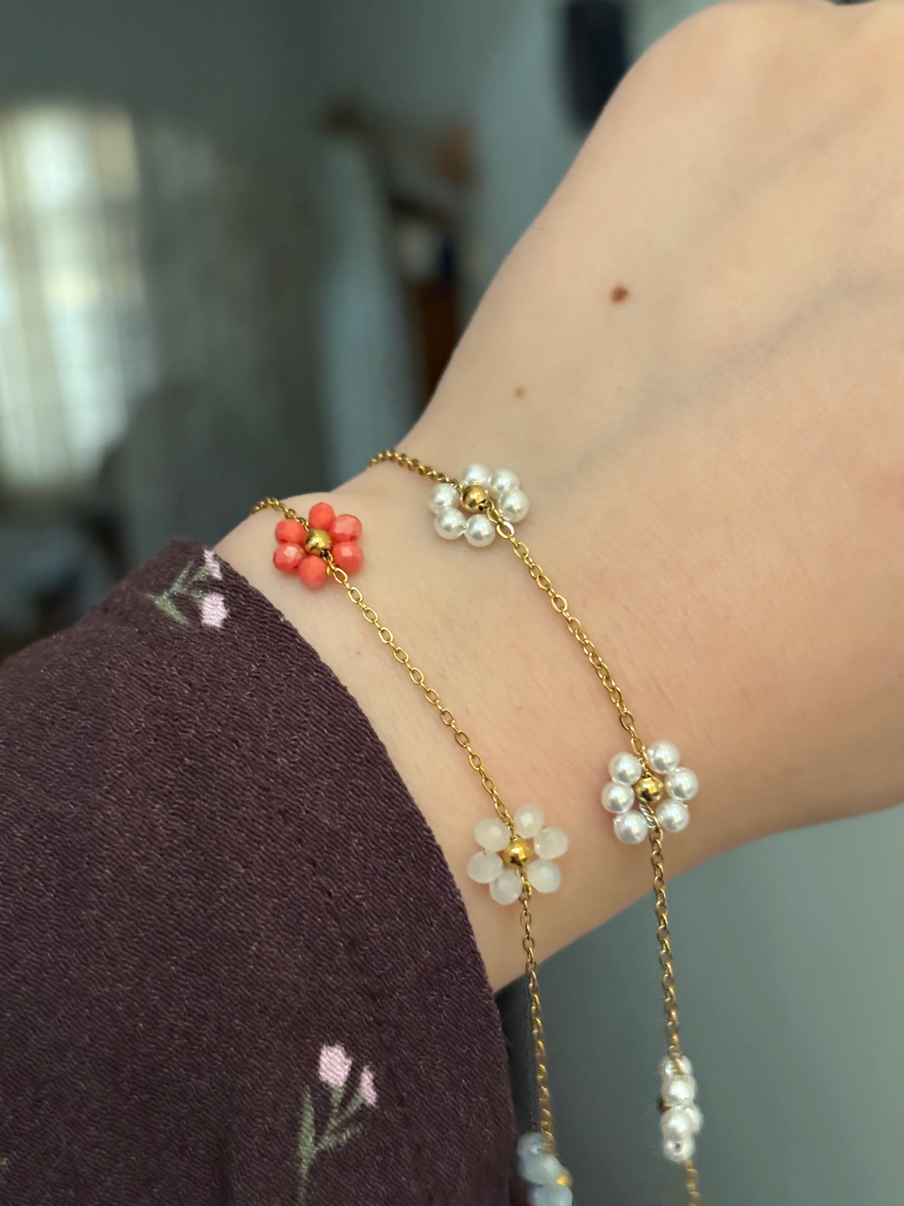Daisy bracelet
