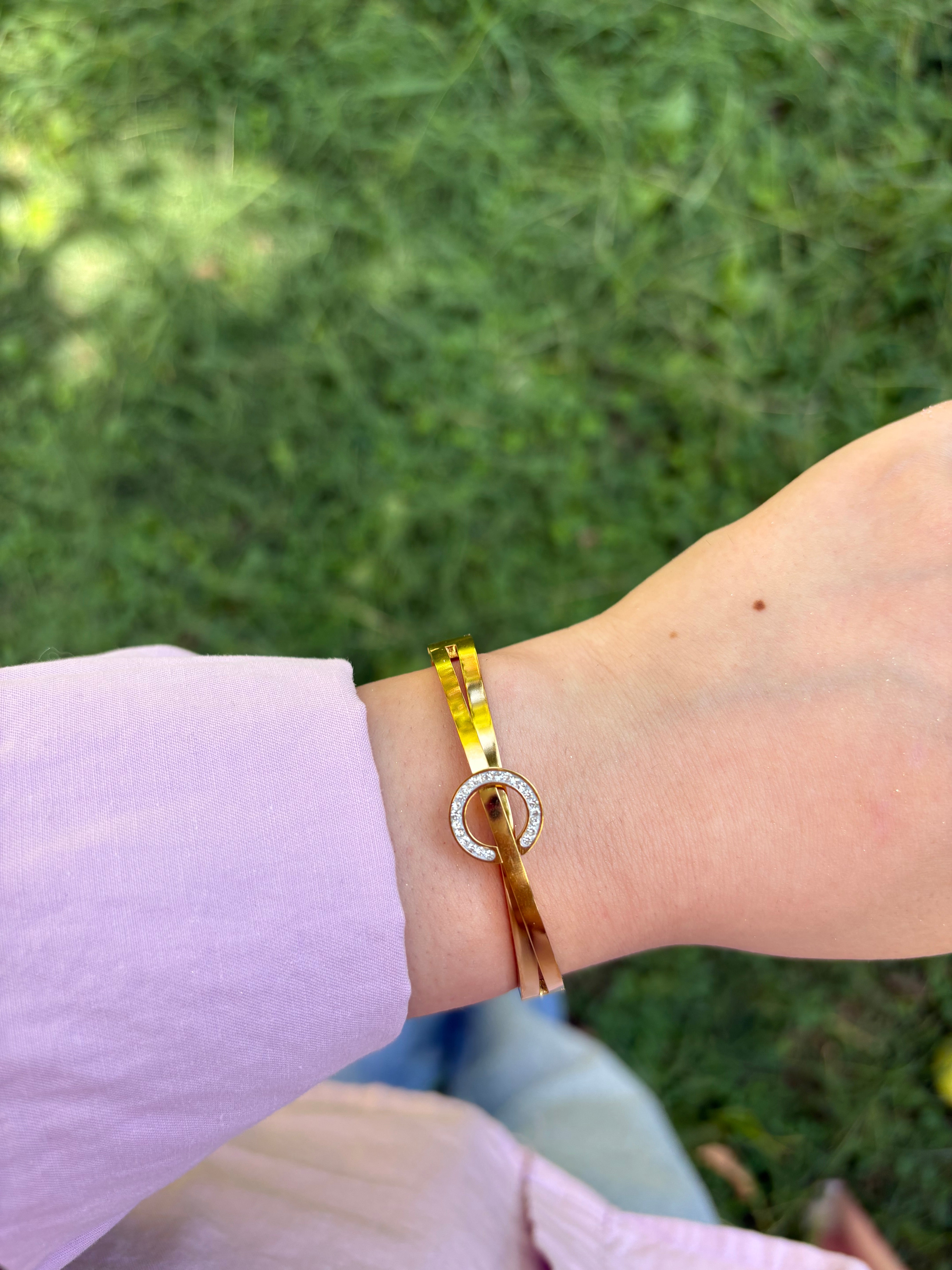 Circle bracelet (baby size)