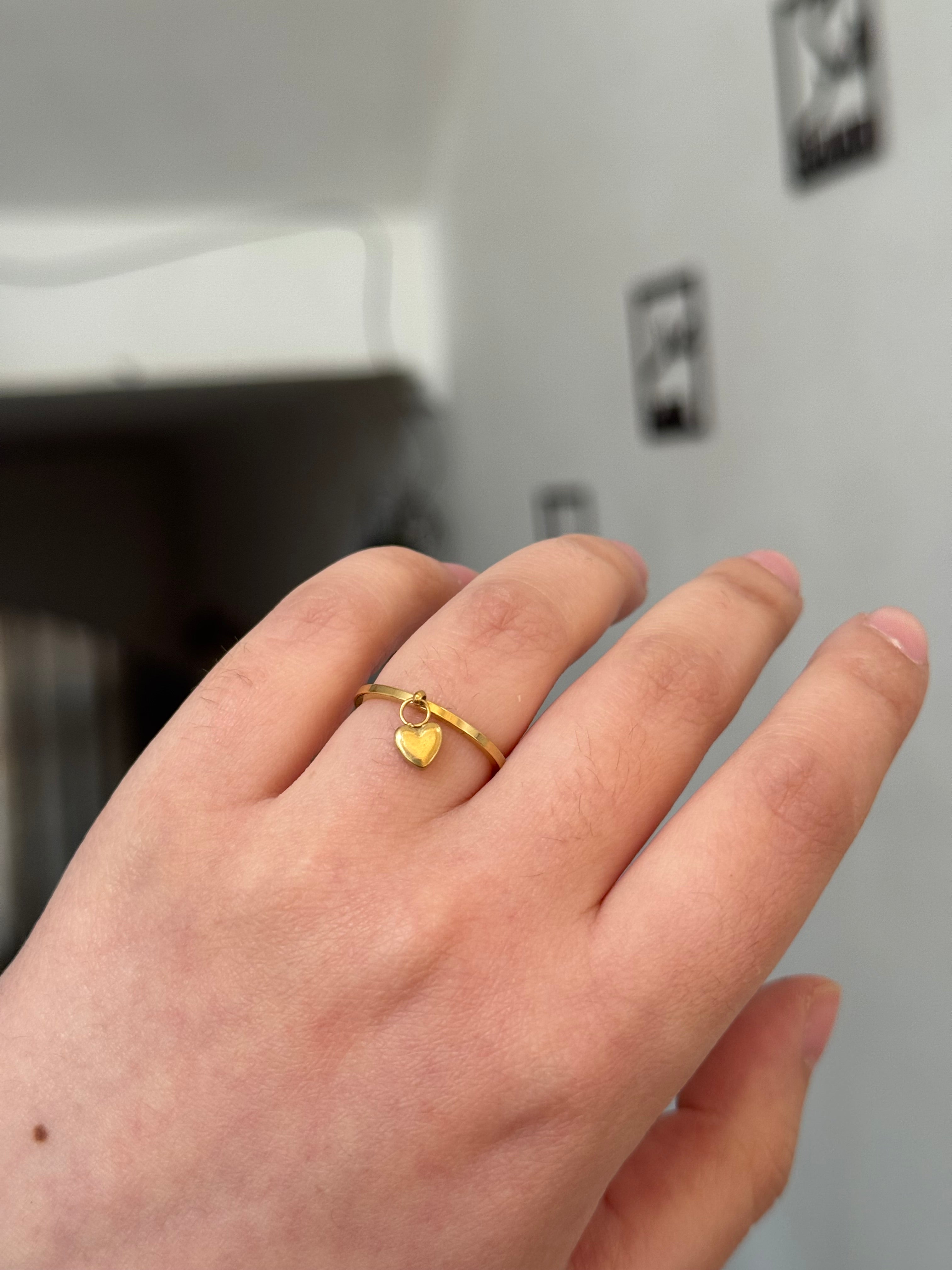 Dainty heart ring