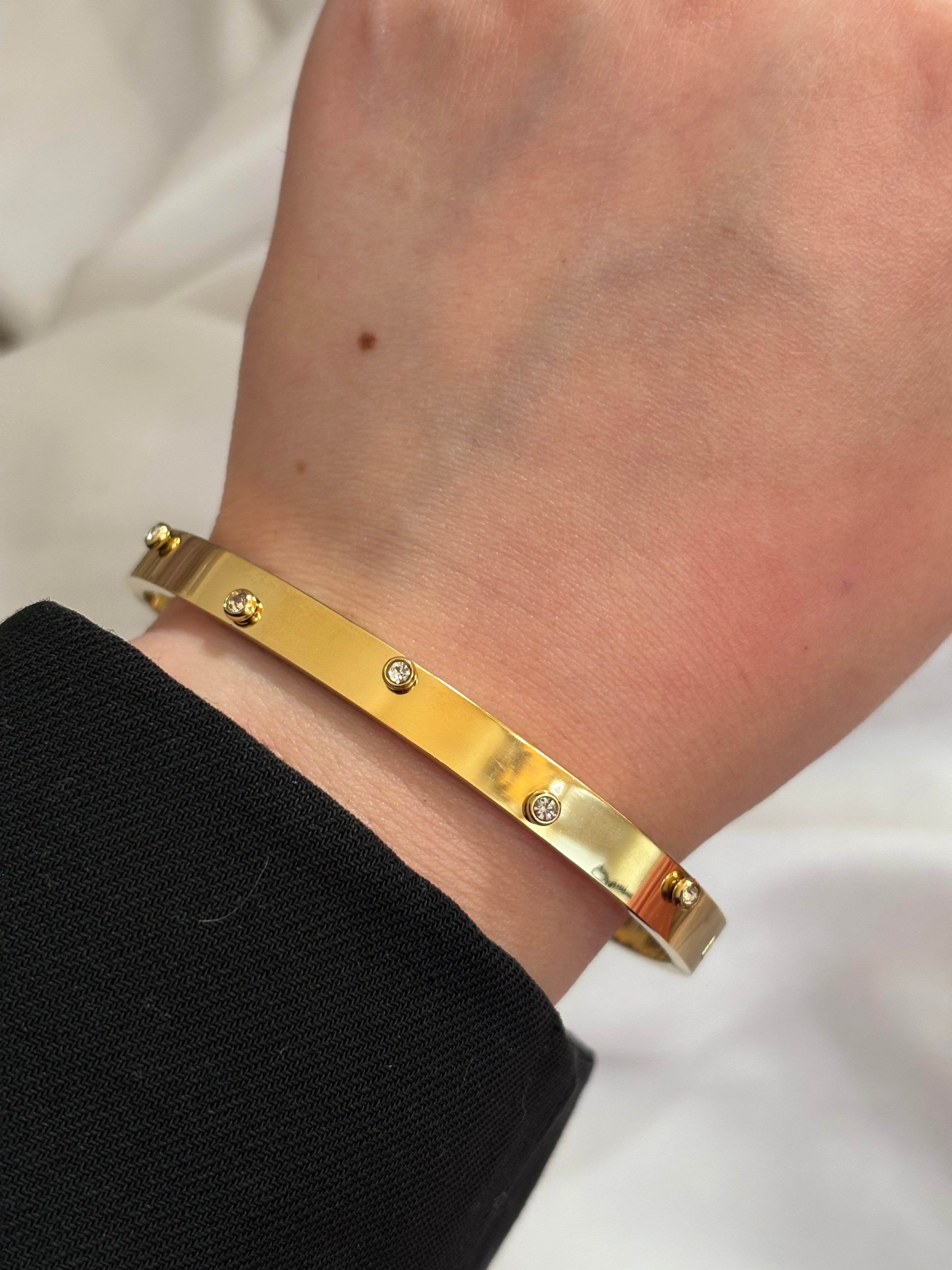 Rain bracelet