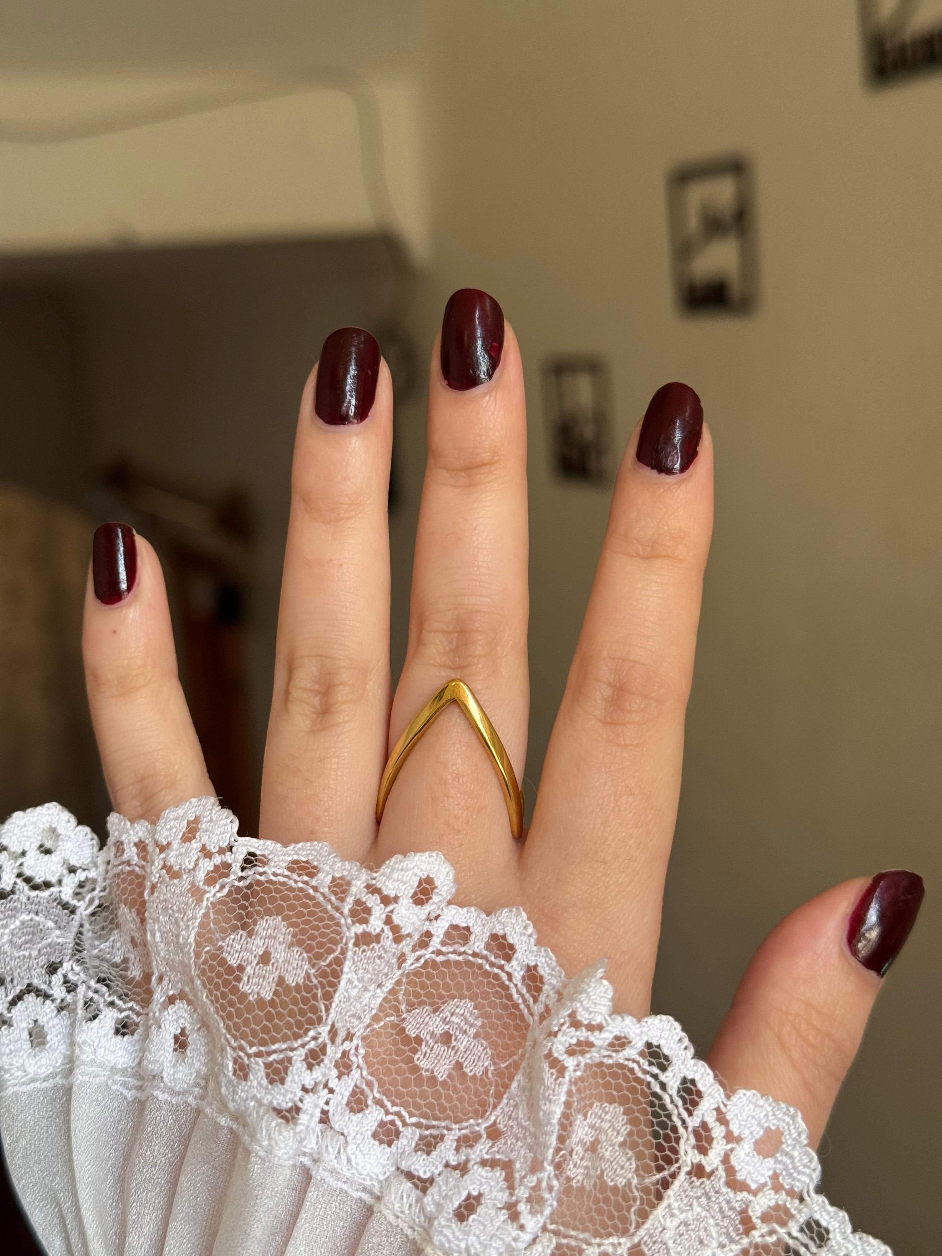 V ring