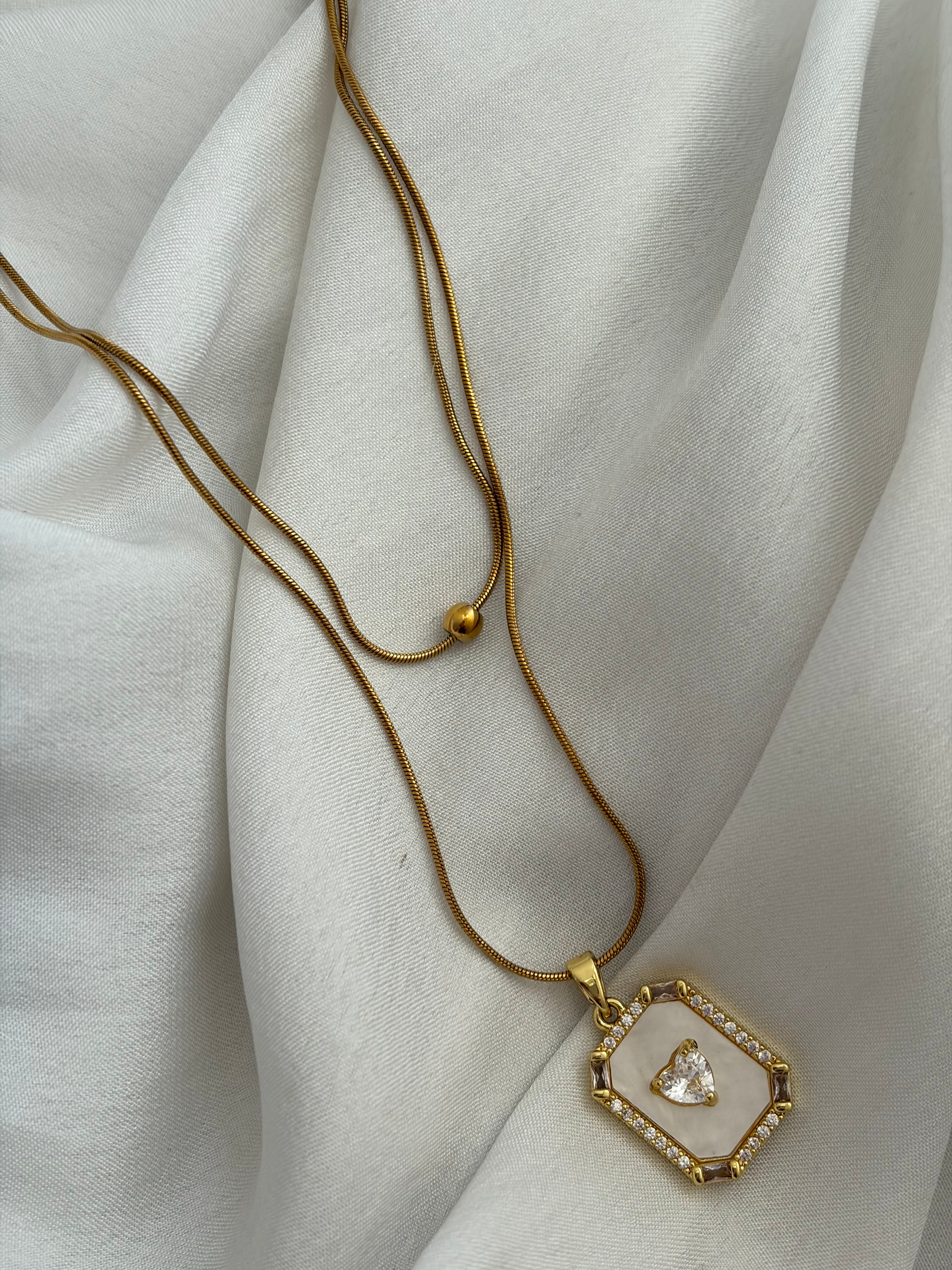 Mini layered necklace