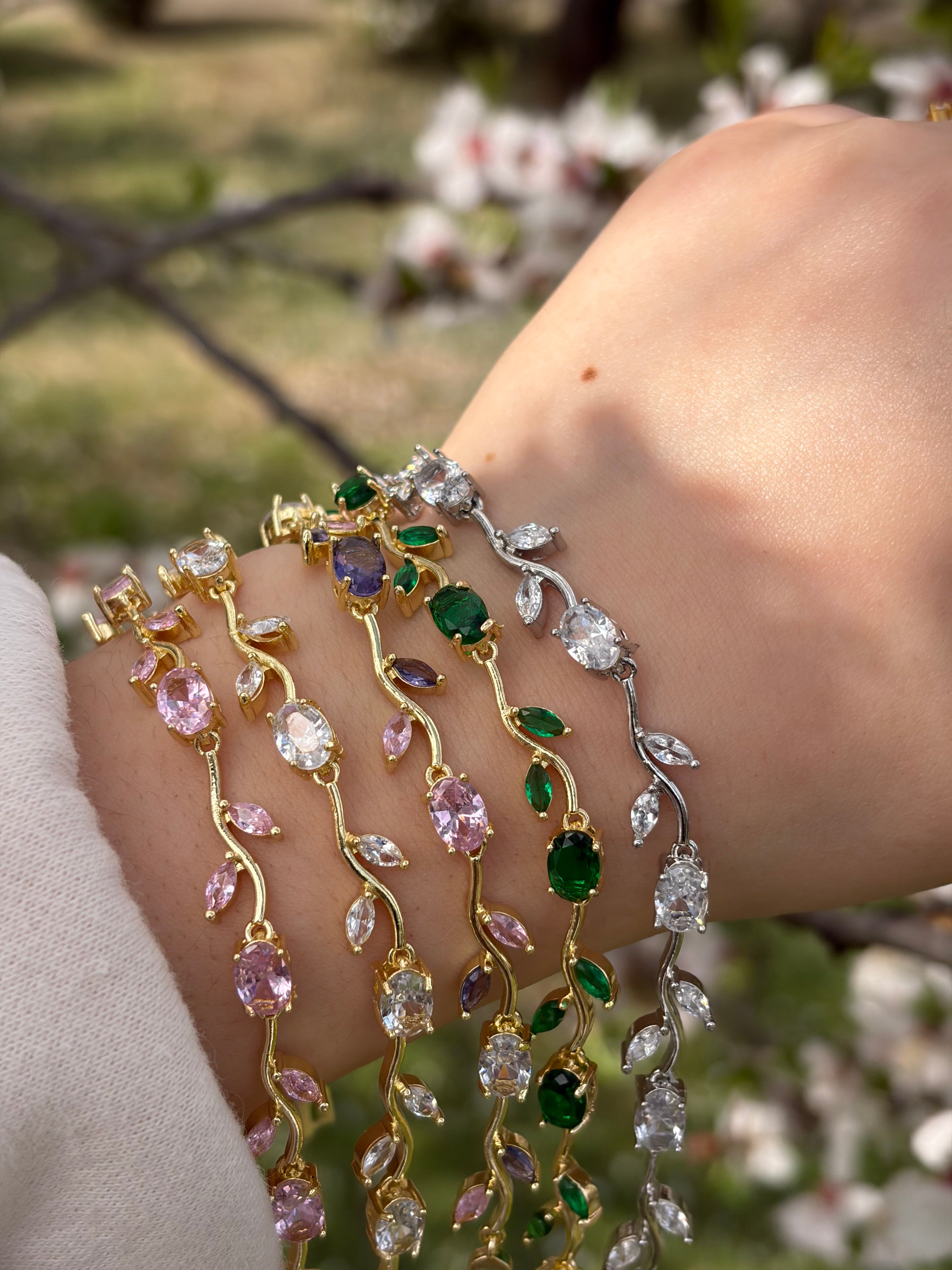 Tulip bracelet