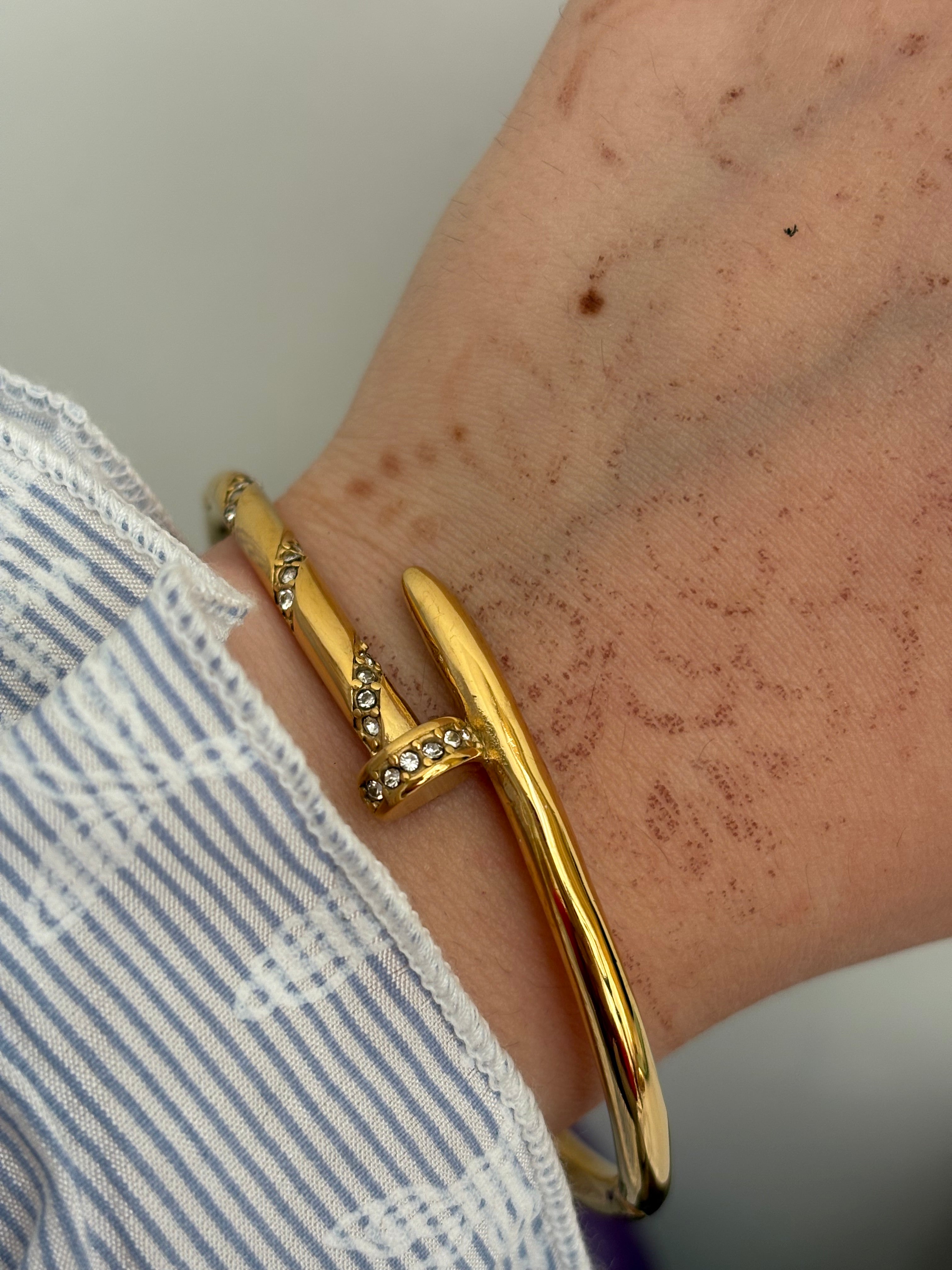 Nail studded bracelet