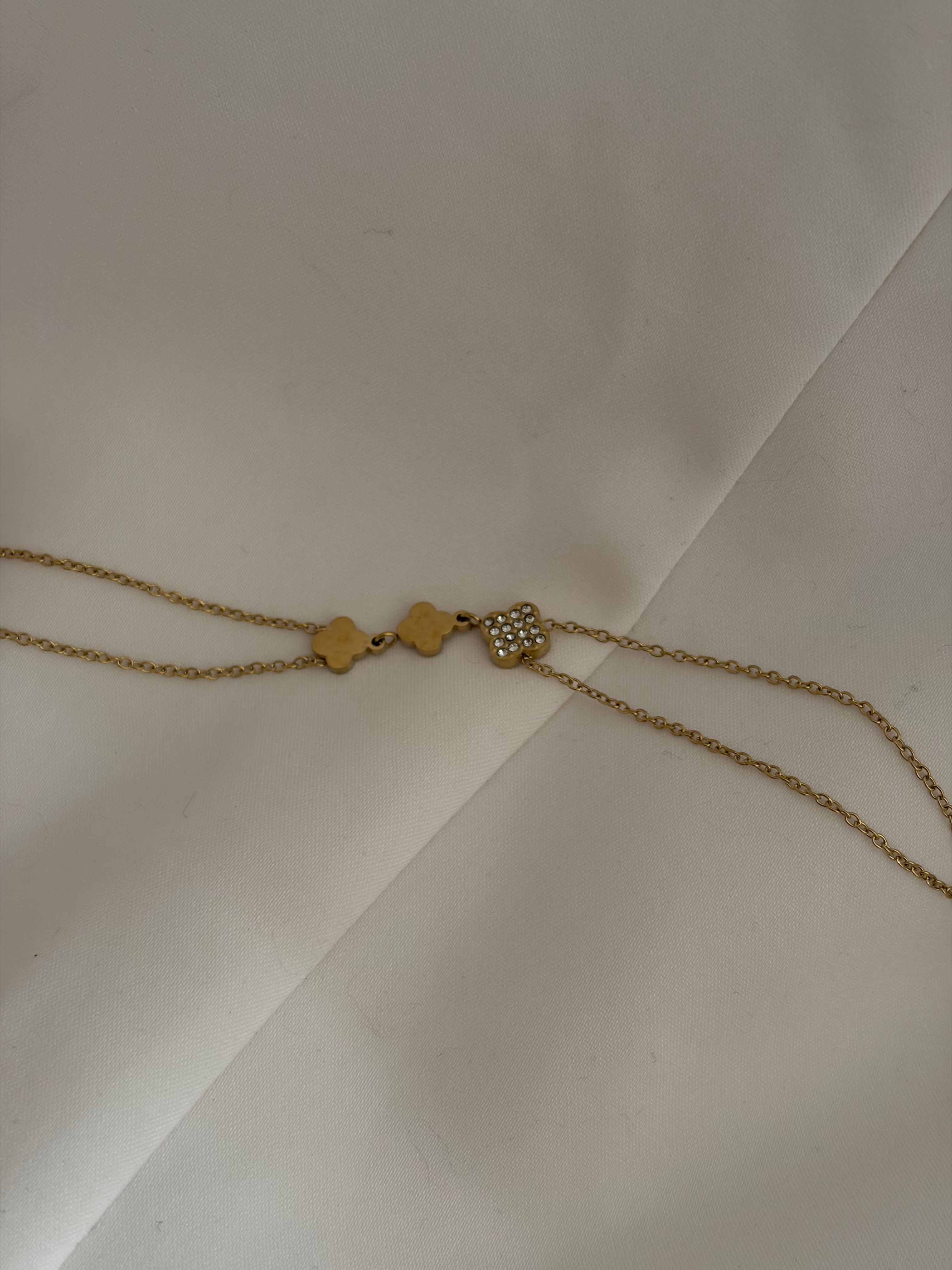 Clover bracelet