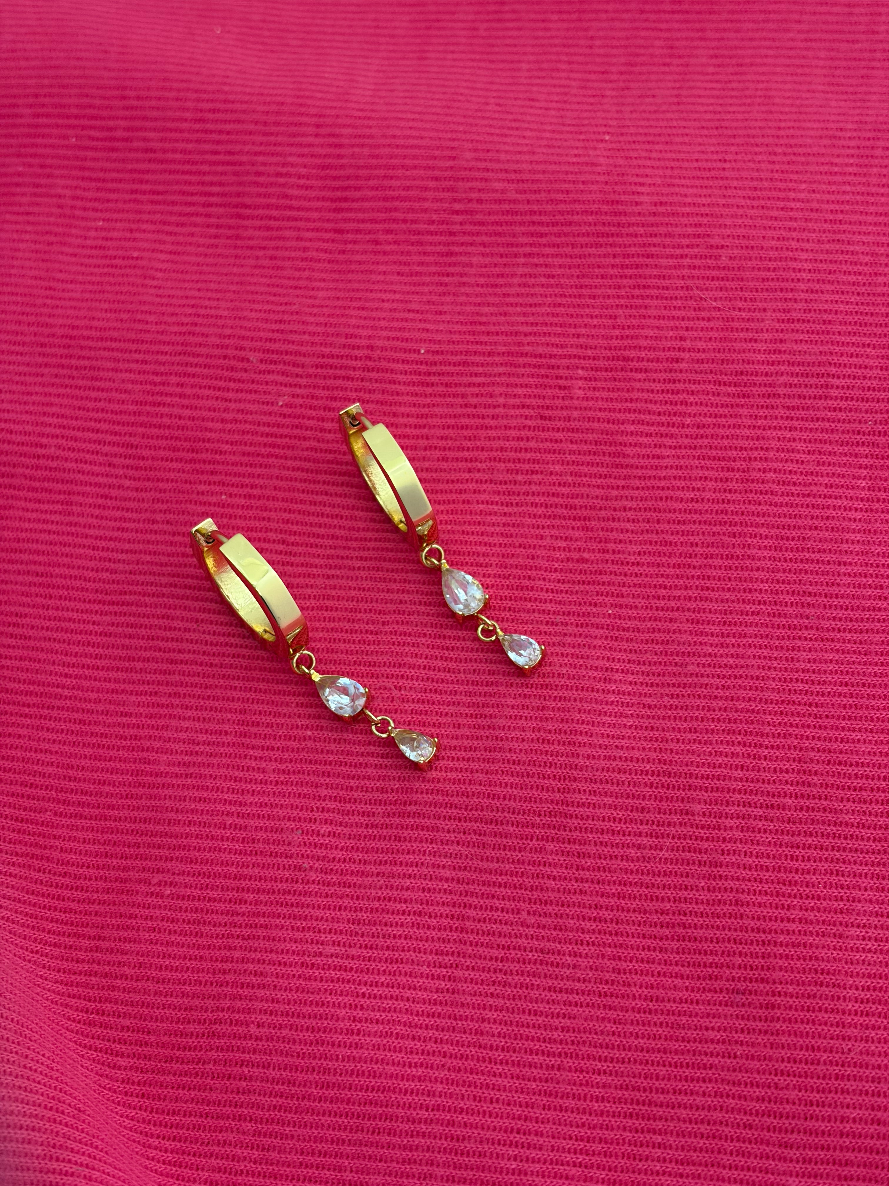 Pear earring