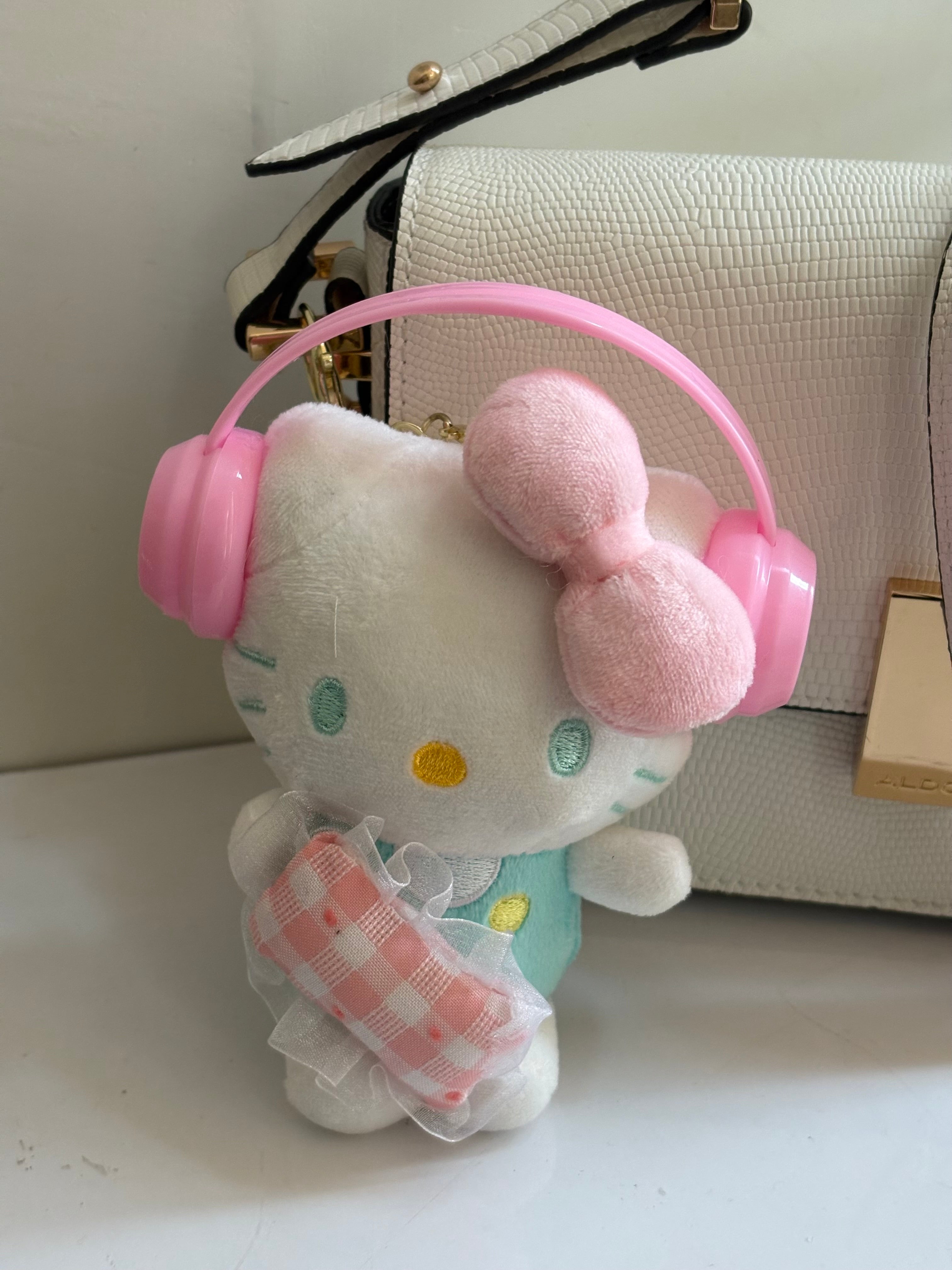 Hello kitty bagcharm/keychain