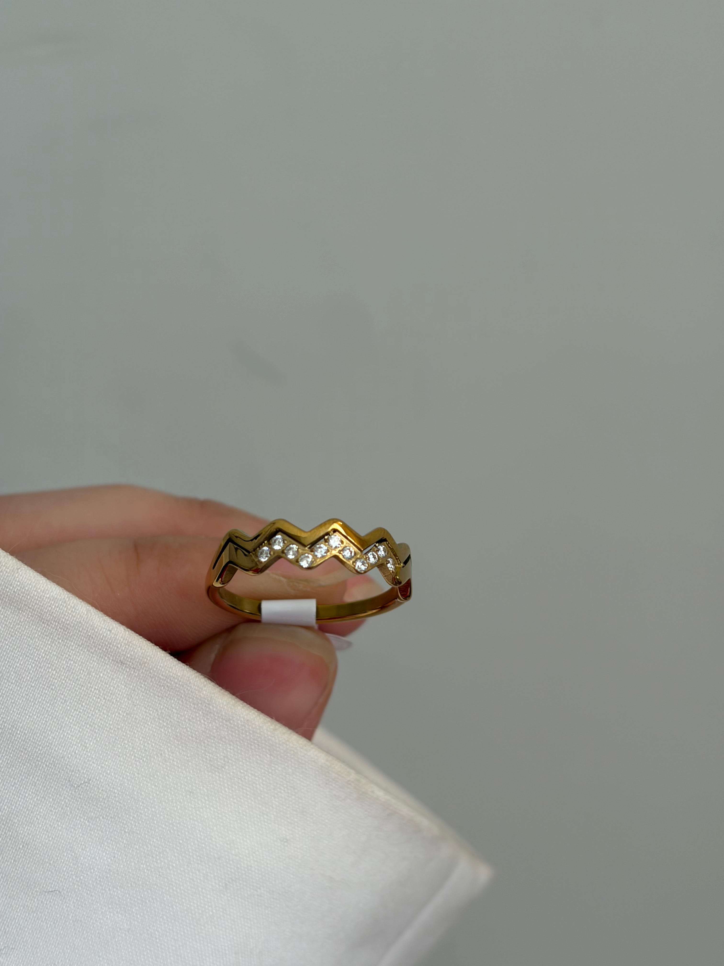 Mabel ring