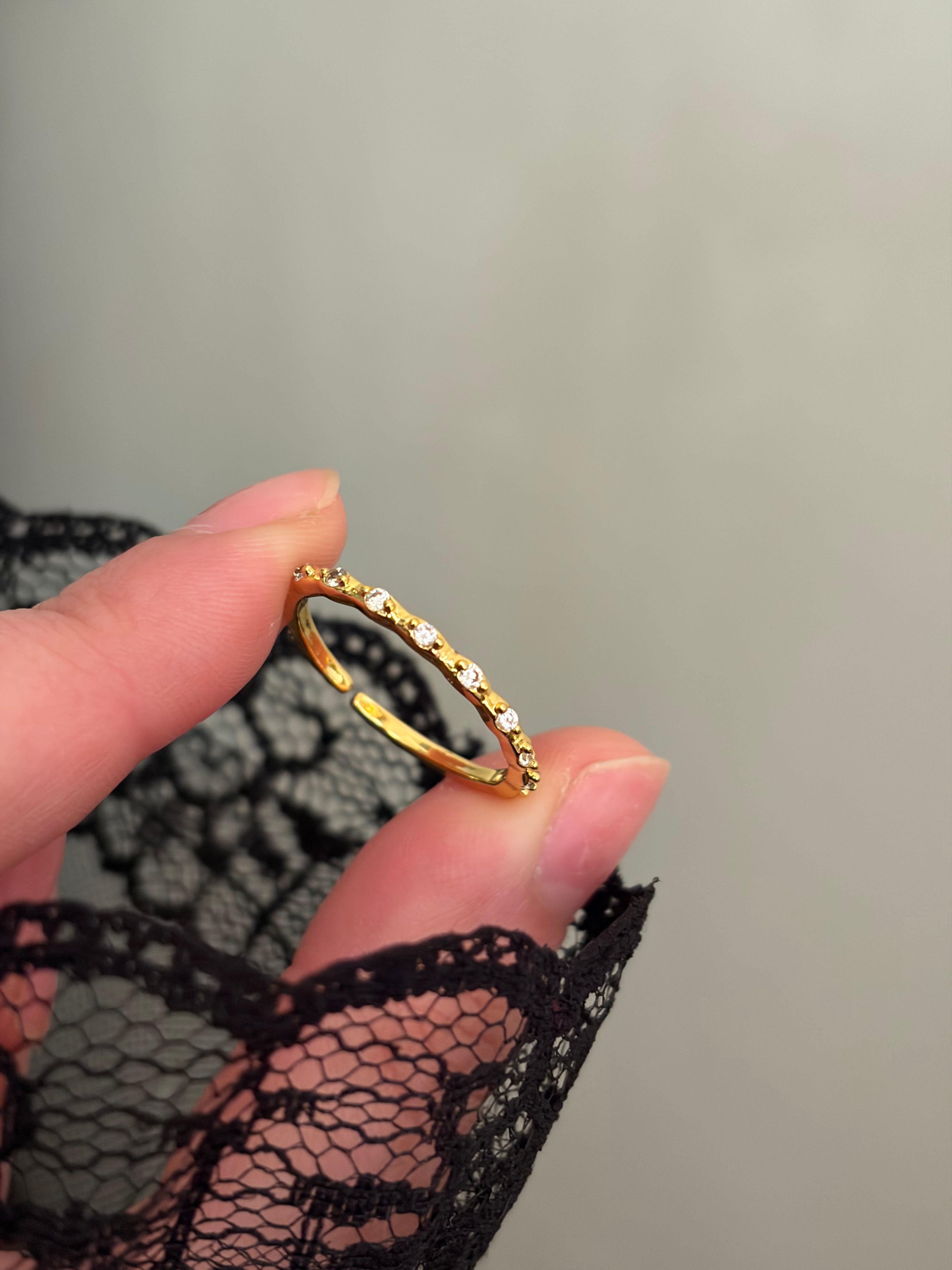 Dainty ring
