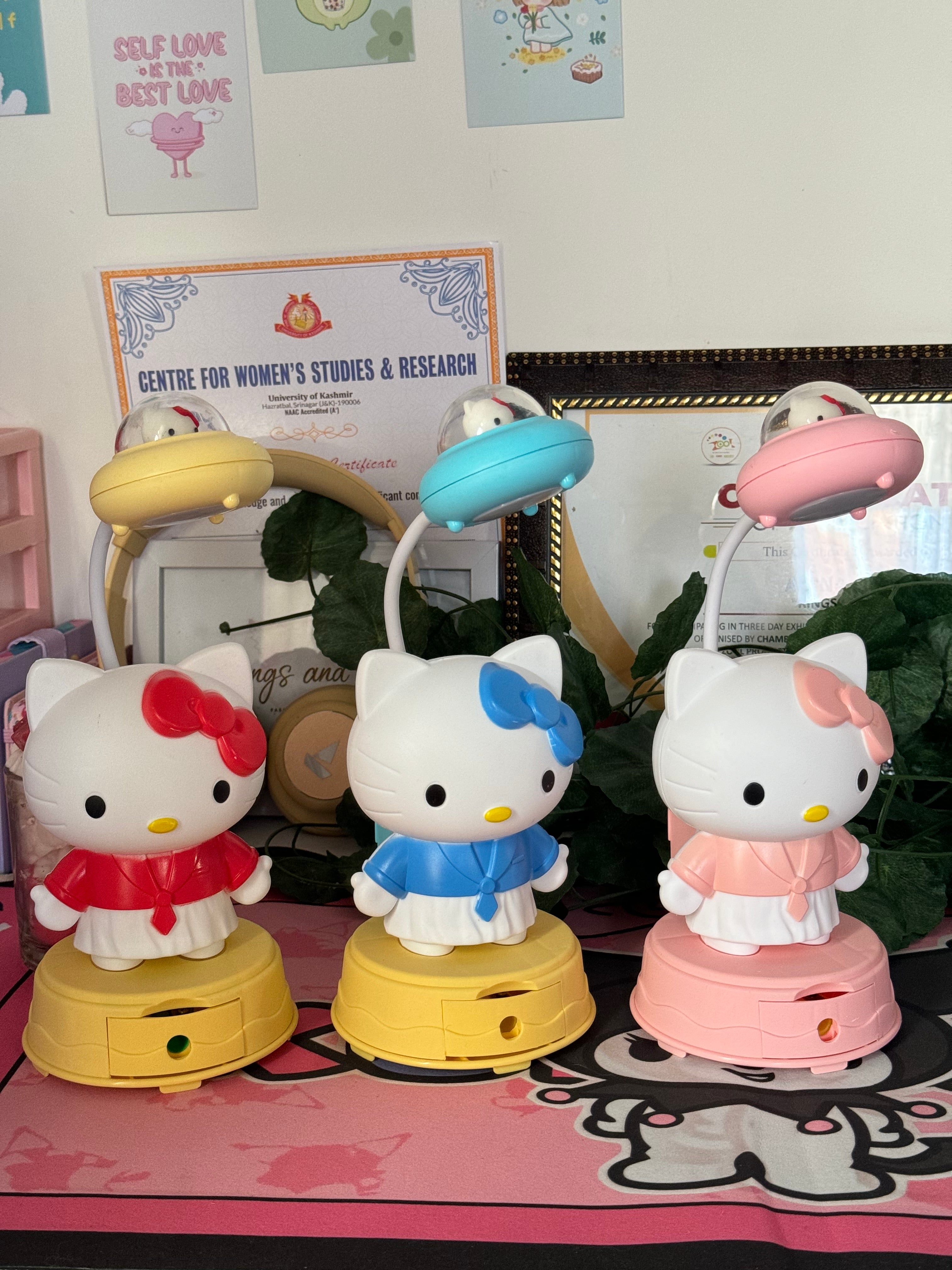 Hello kitty lamps