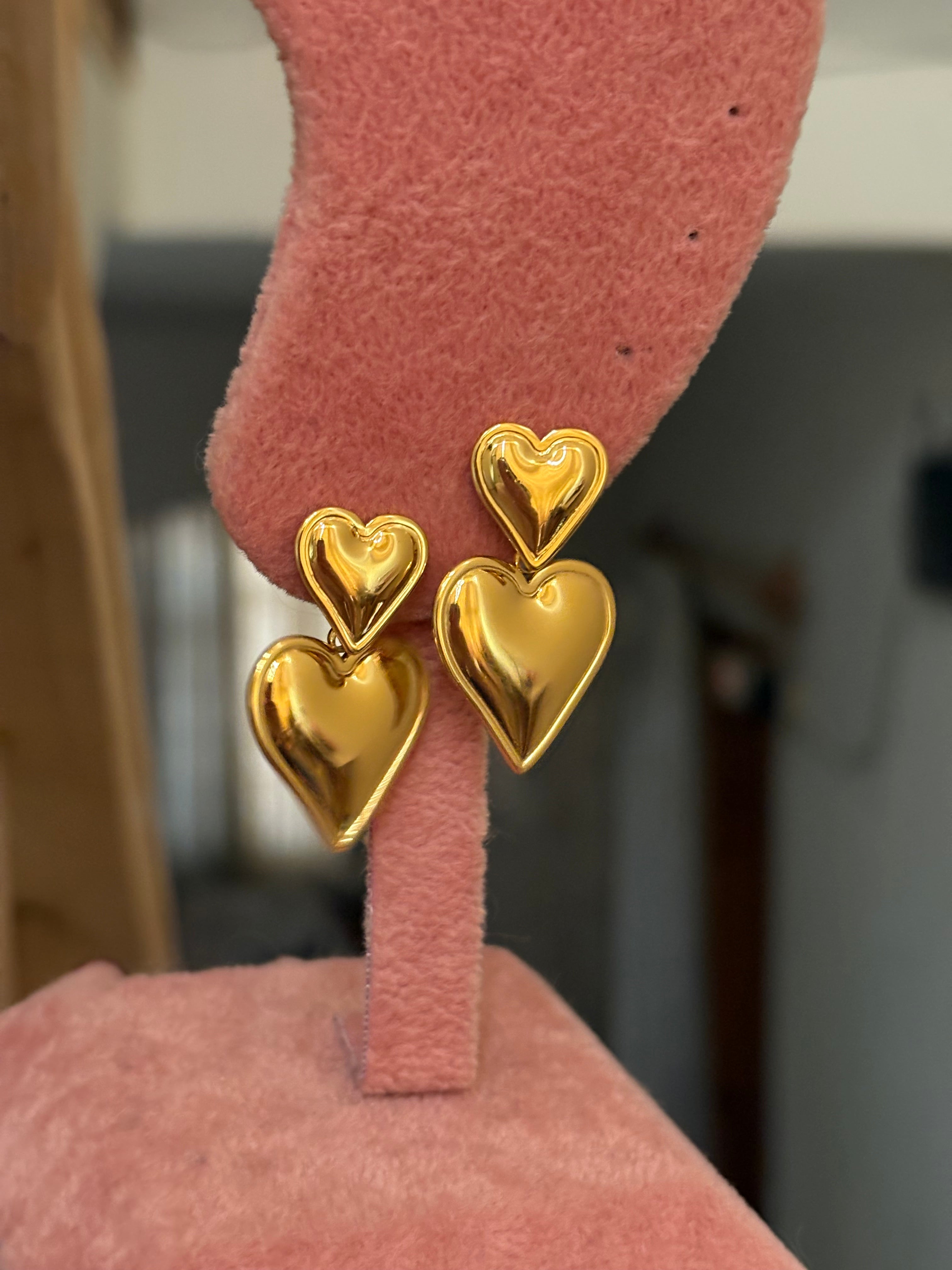 Amour earring