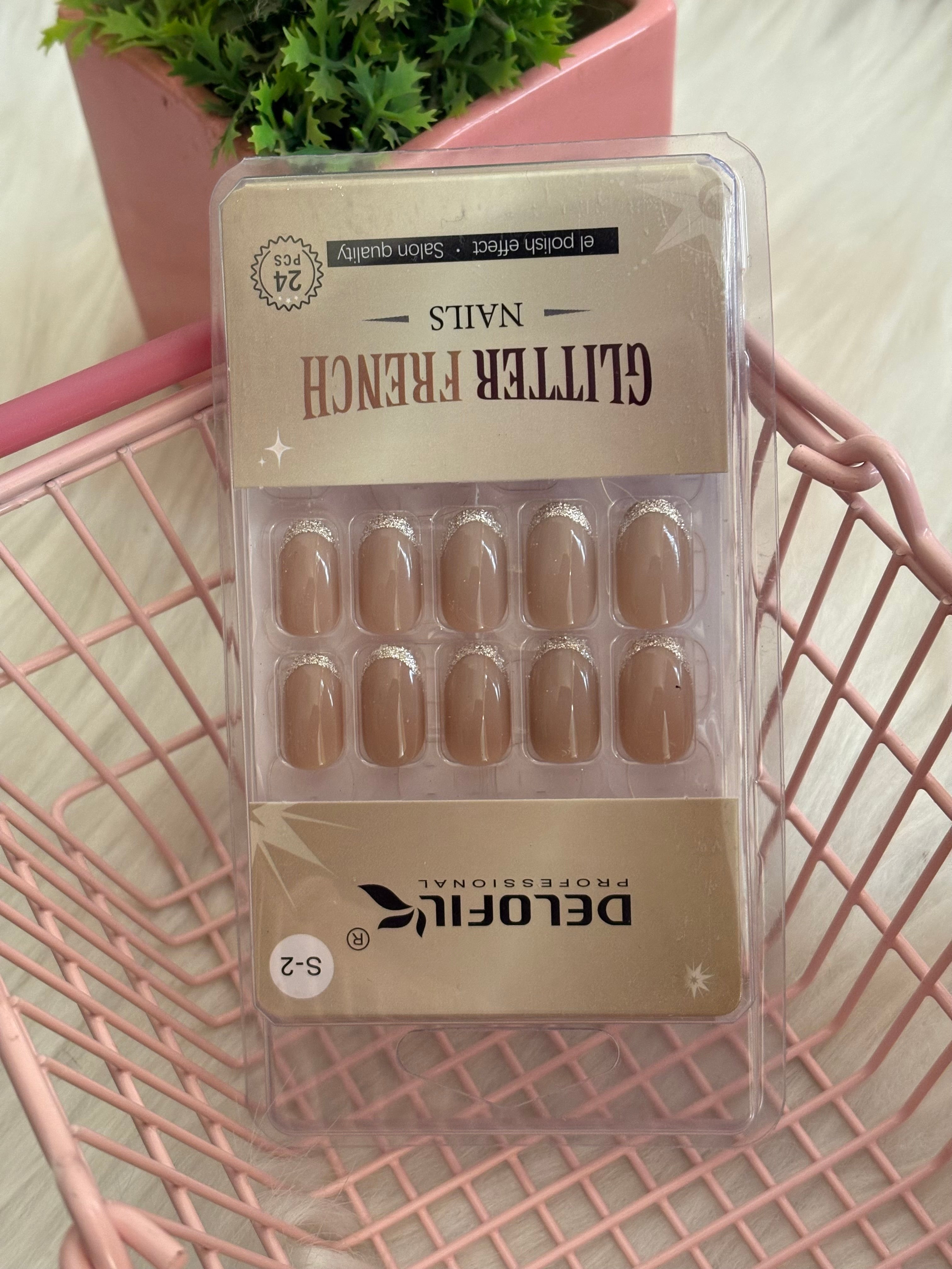 Glitter french tip nails