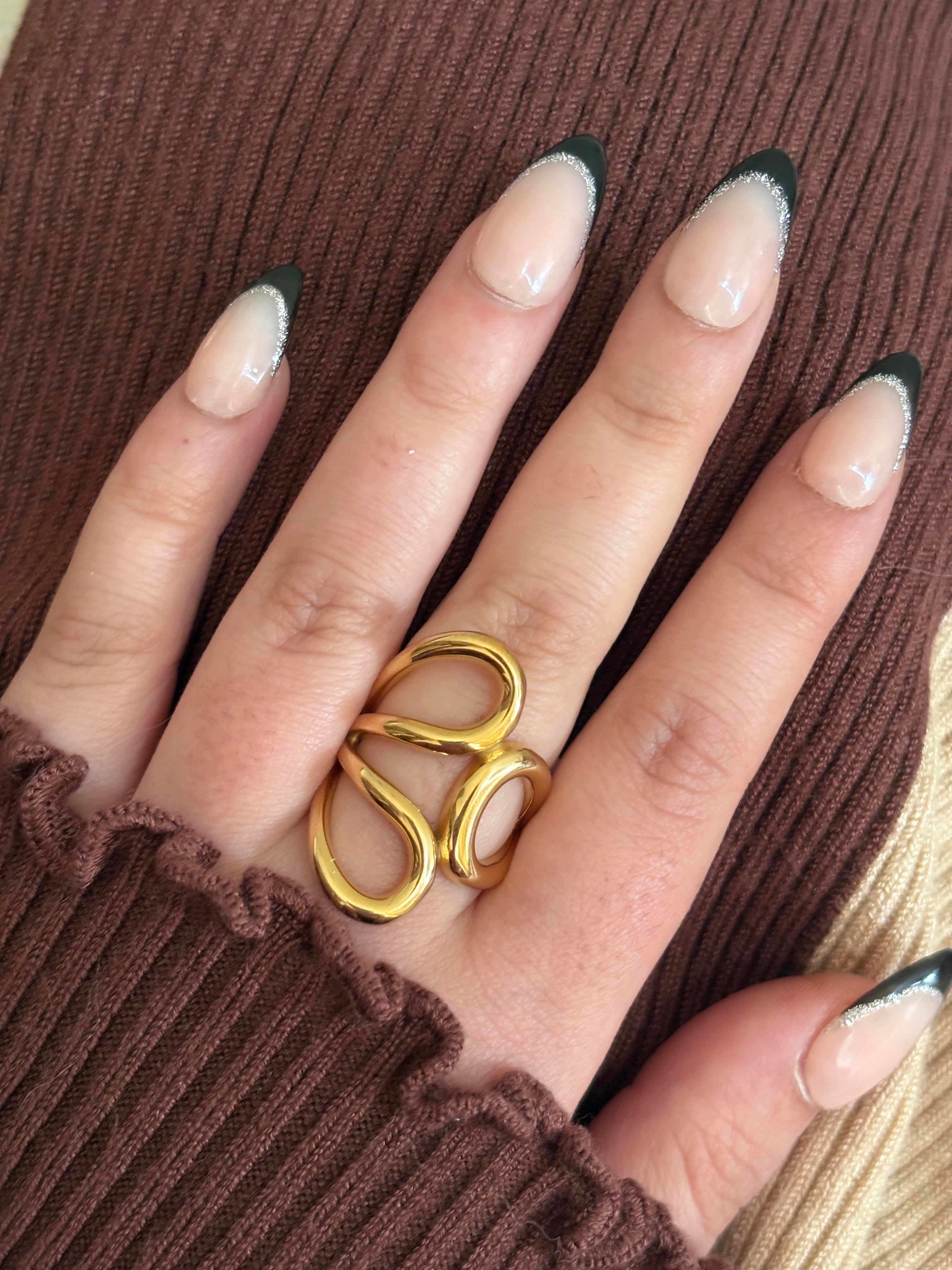 Vera ring