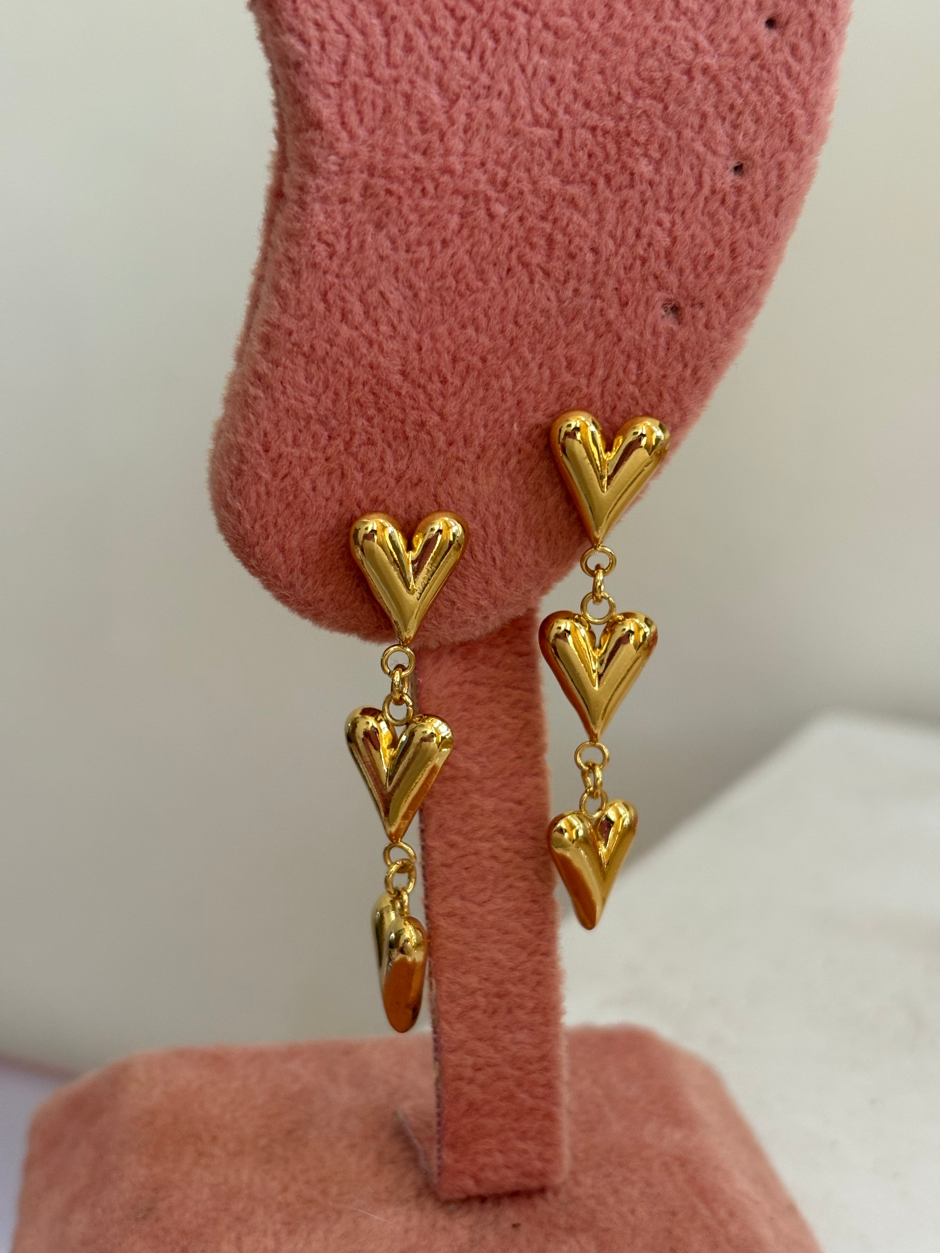 Amour earring