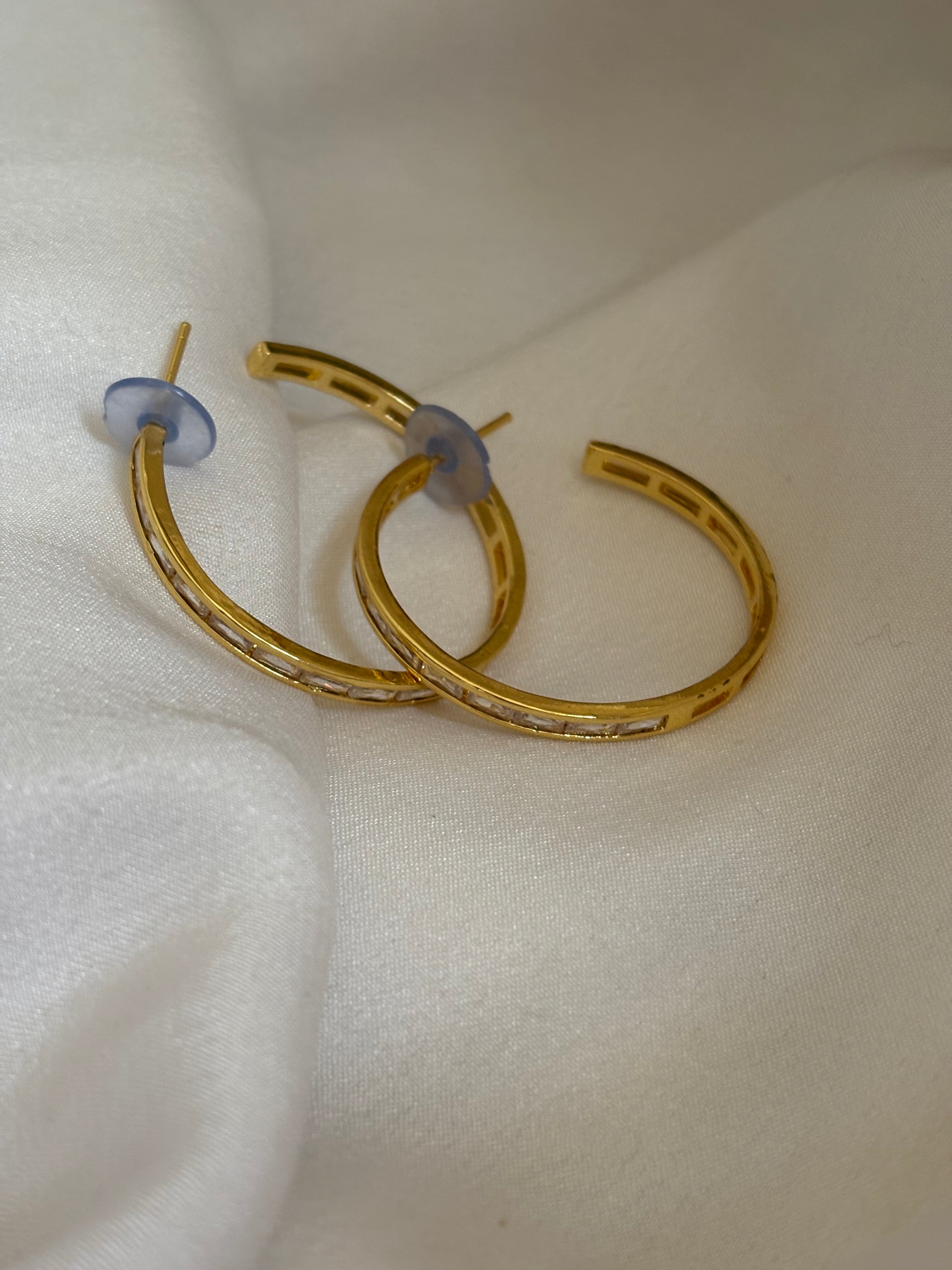 Elegant hoop