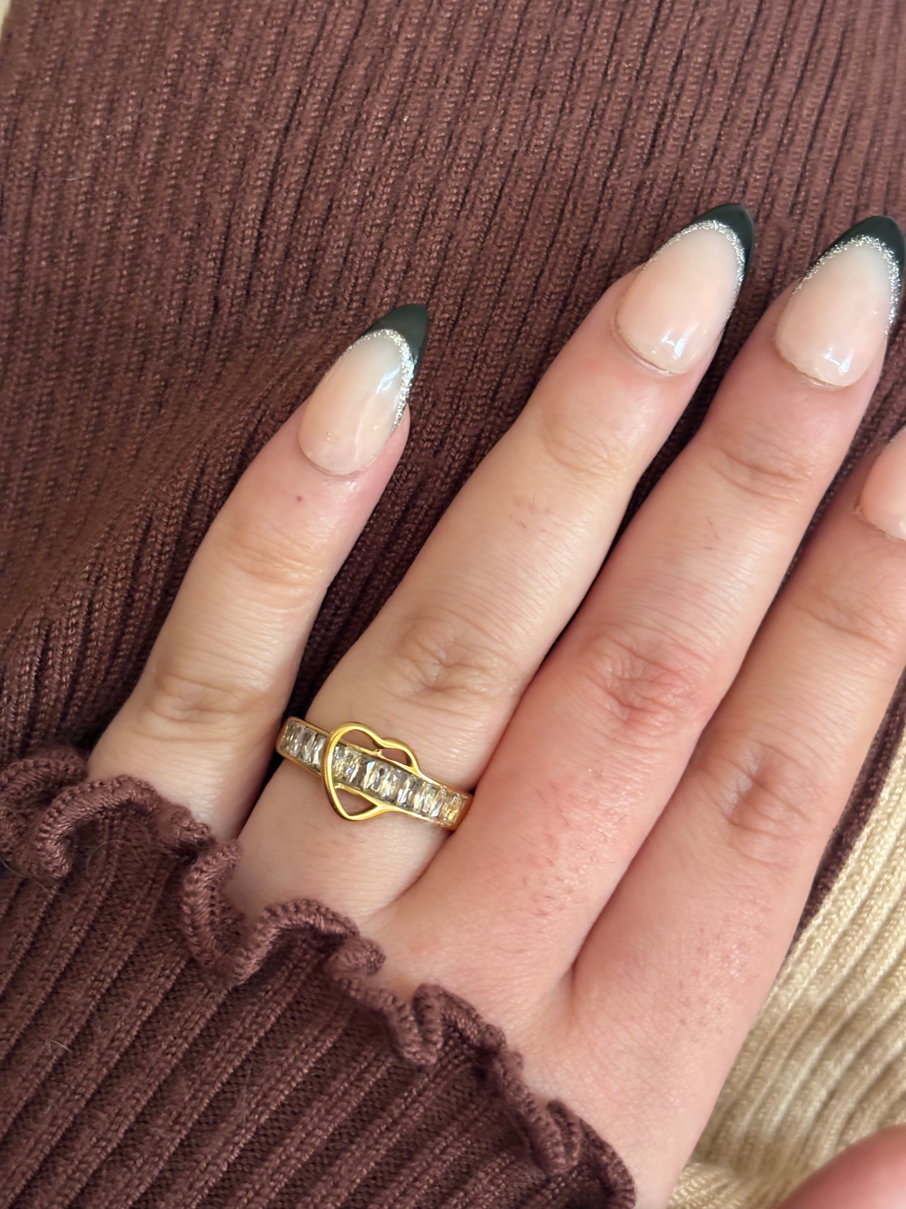 Heart ring